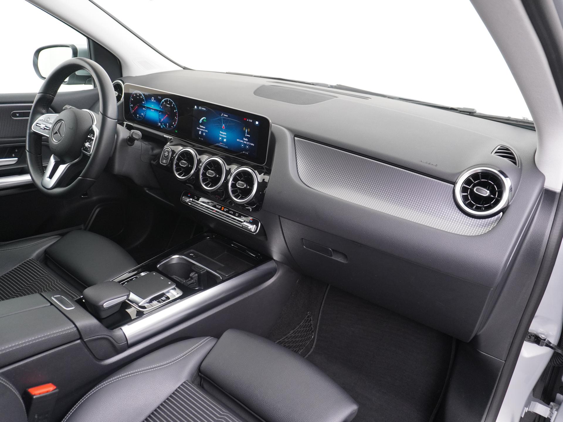 Mercedes-Benz B-klasse 220 4MATIC 39