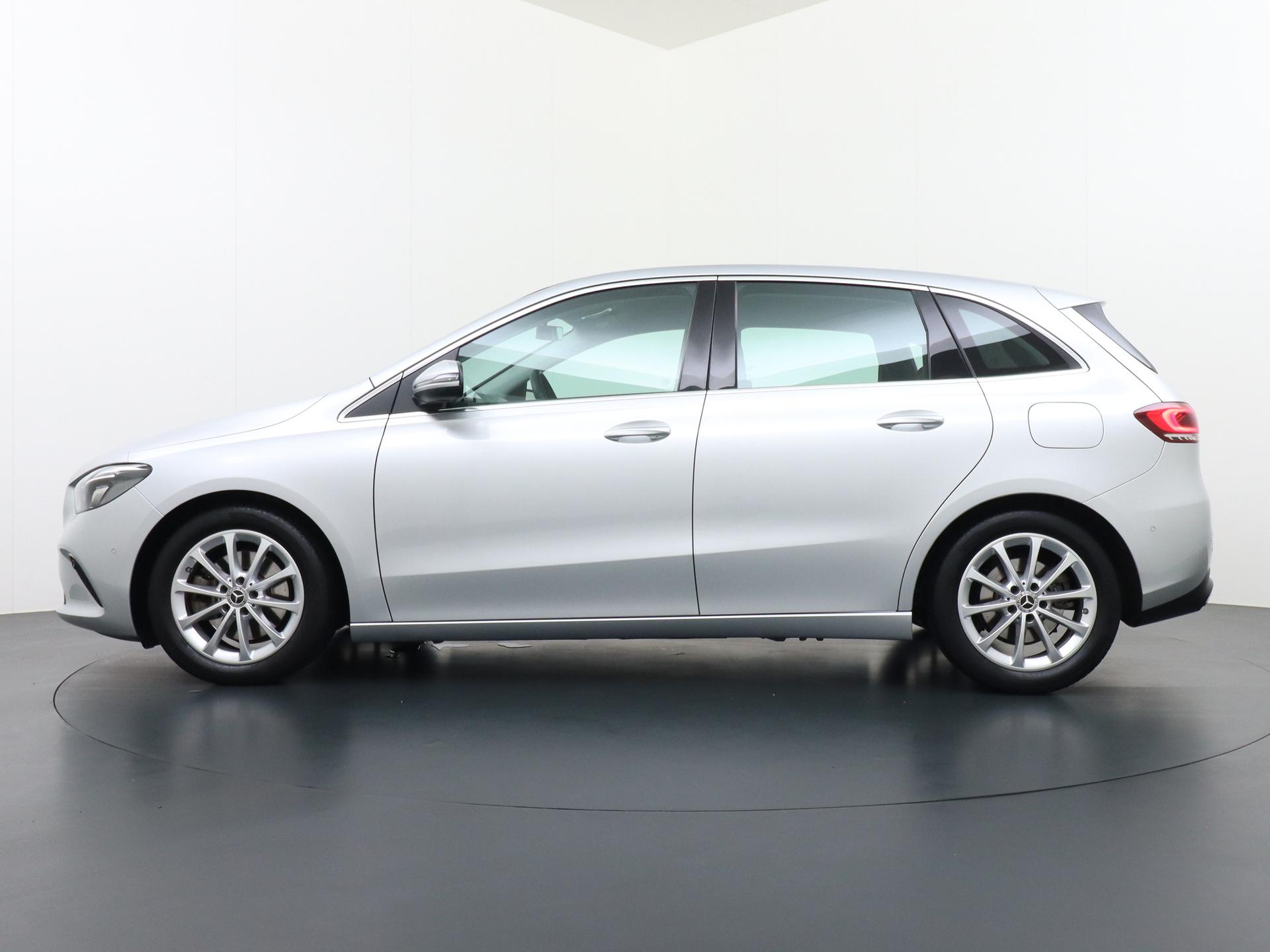 Mercedes-Benz B-klasse 220 4MATIC 5