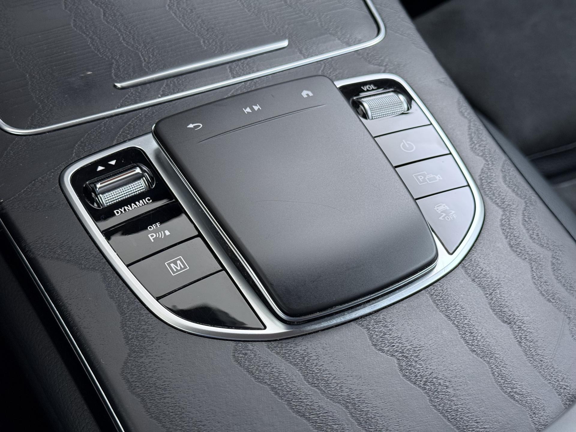 Mercedes-Benz GLC-klasse 300 e 4MATIC AMG Business Solution 10