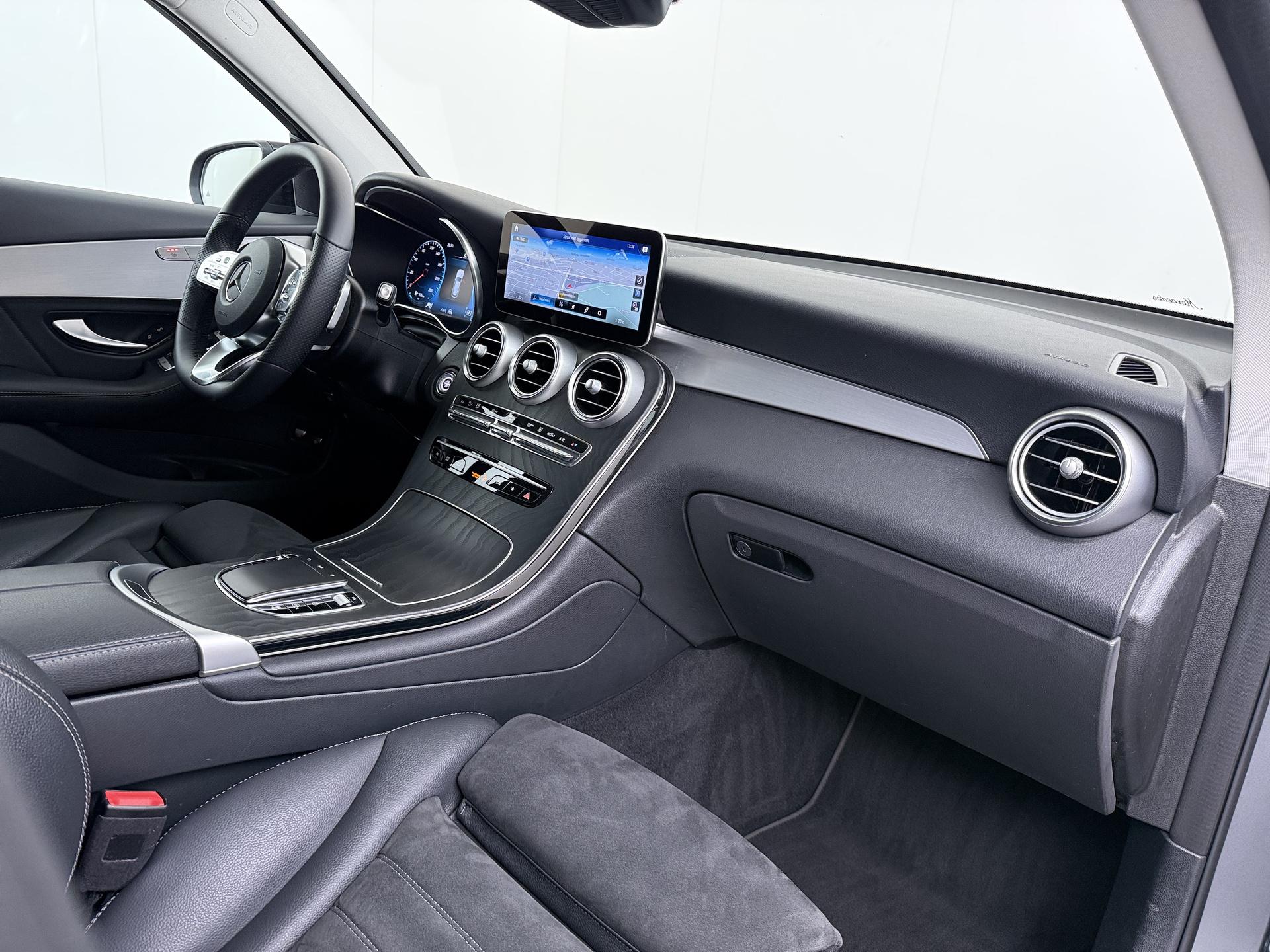 Mercedes-Benz GLC-klasse 300 e 4MATIC AMG Business Solution 12