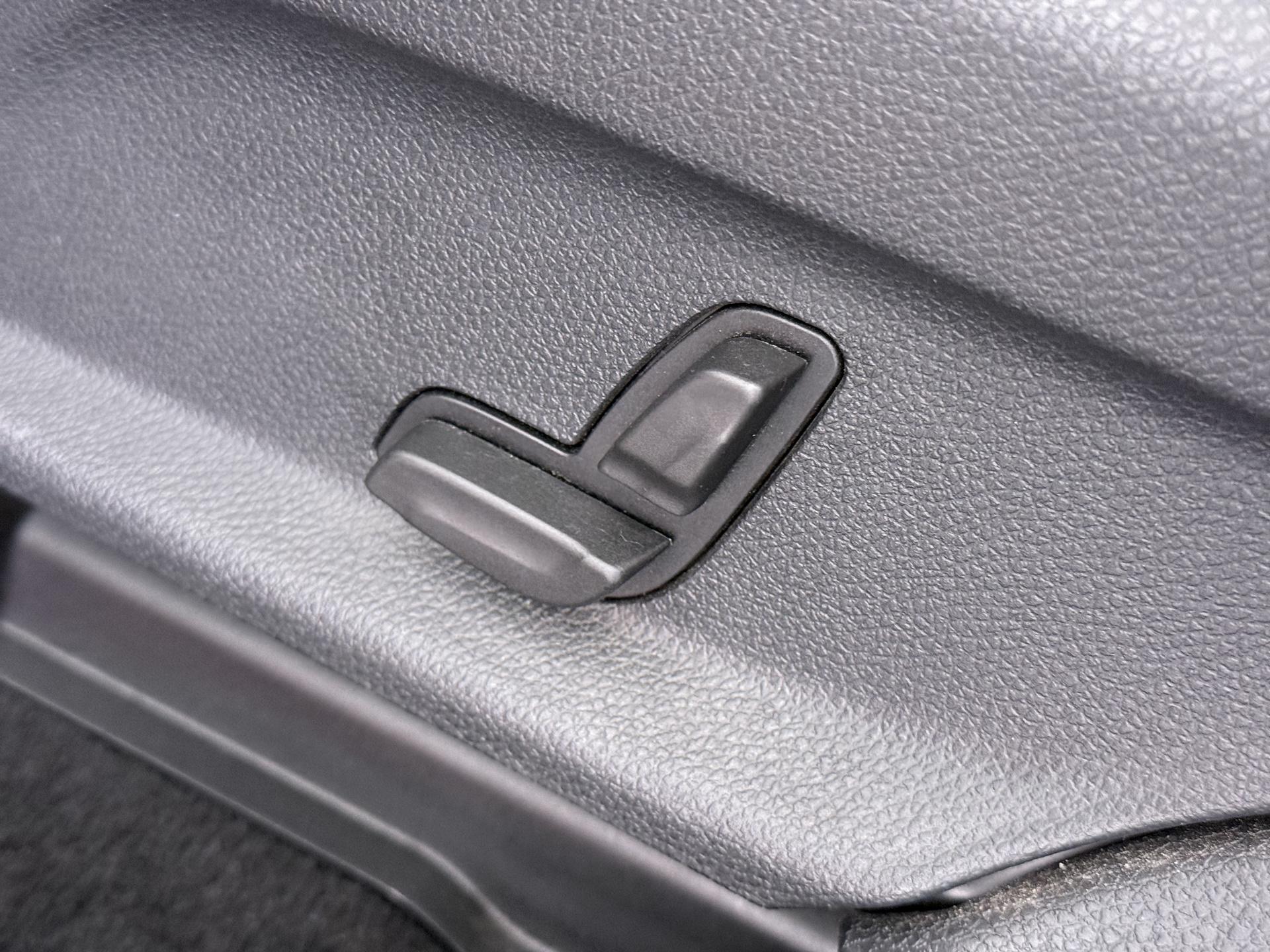 Mercedes-Benz GLC-klasse 300 e 4MATIC AMG Business Solution 28