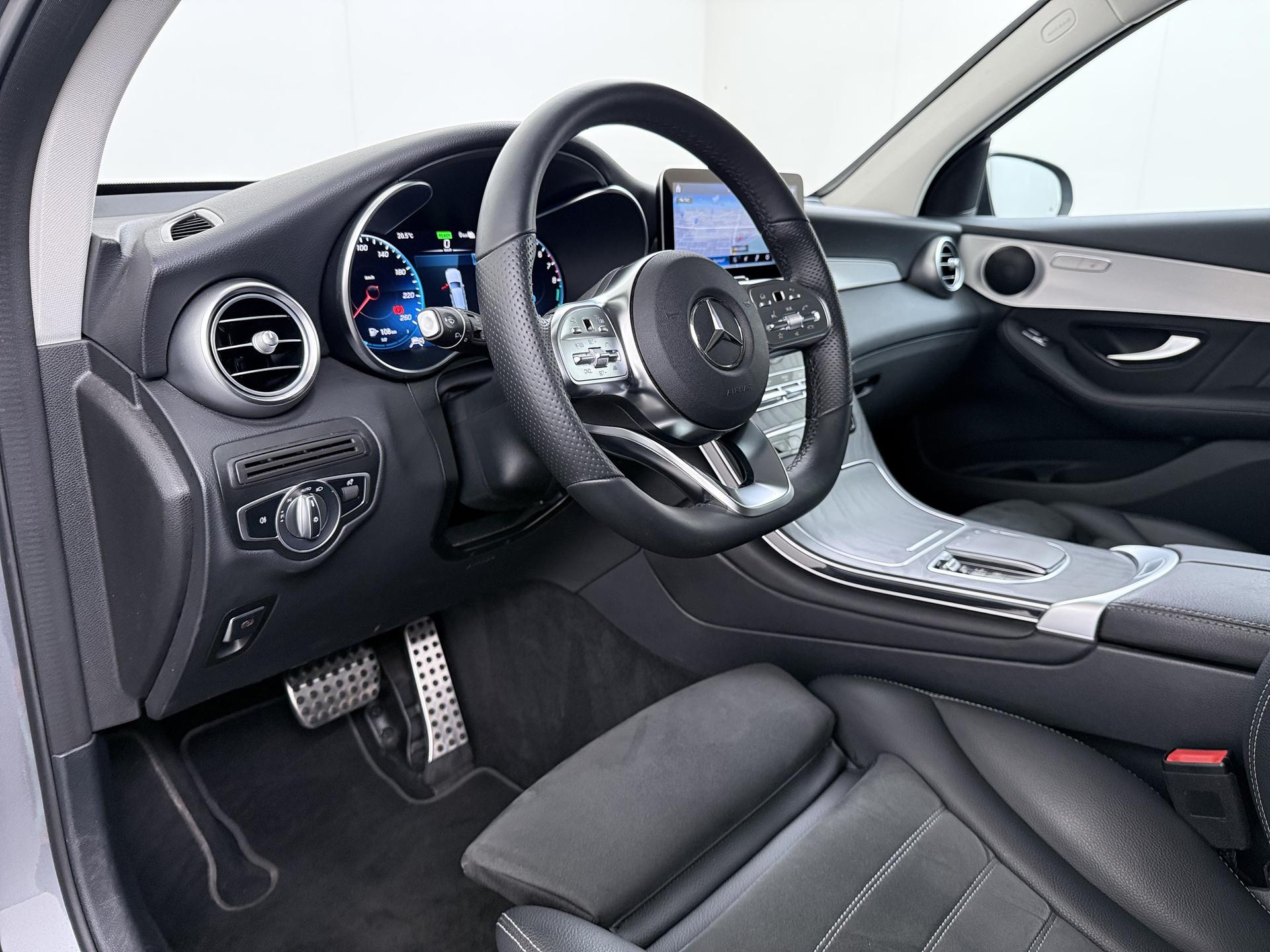 Mercedes-Benz GLC-klasse 300 e 4MATIC AMG Business Solution 3