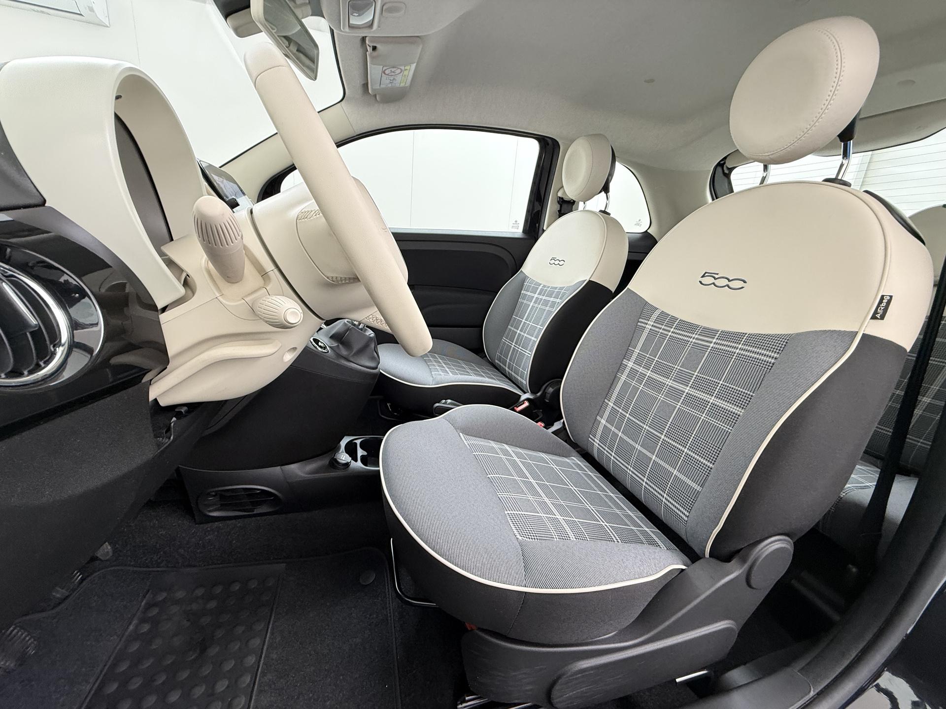 Fiat 500 1.0 Hybrid Lounge 12