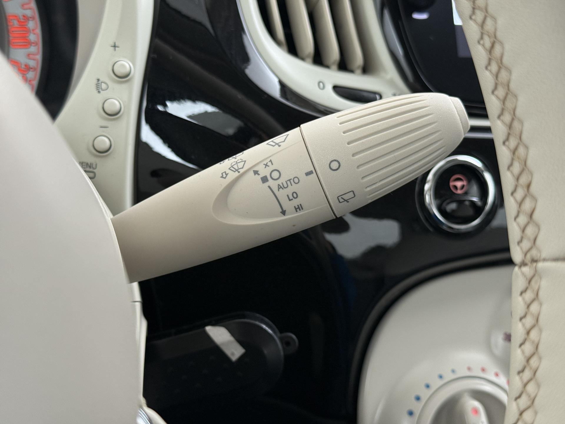 Fiat 500 1.0 Hybrid Lounge 18