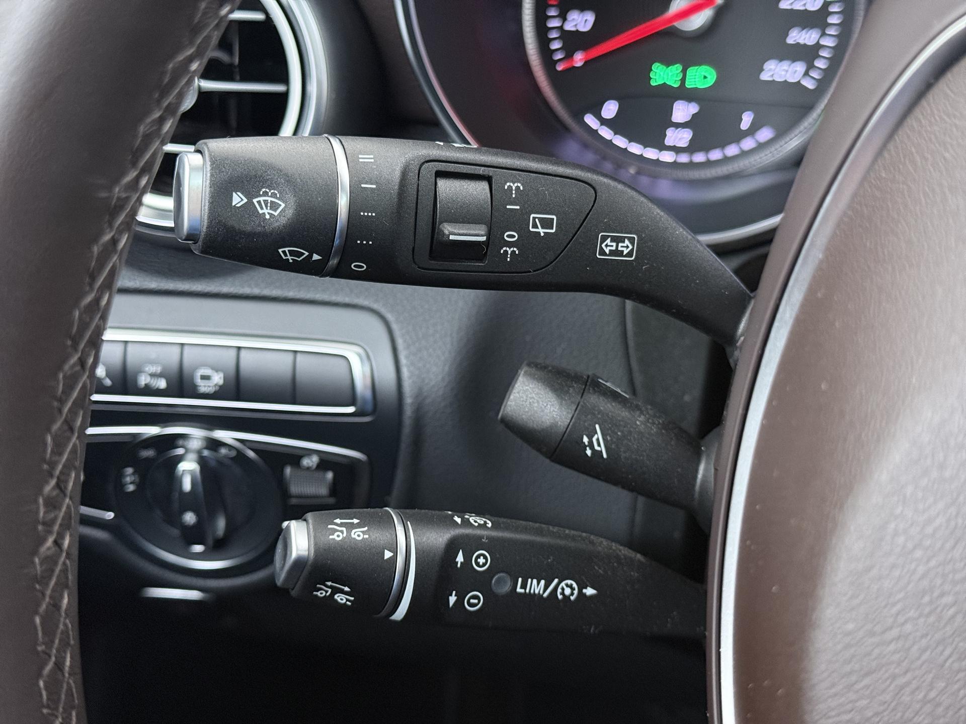 Mercedes-Benz GLC-klasse 250 4MATIC Premium Plus 12