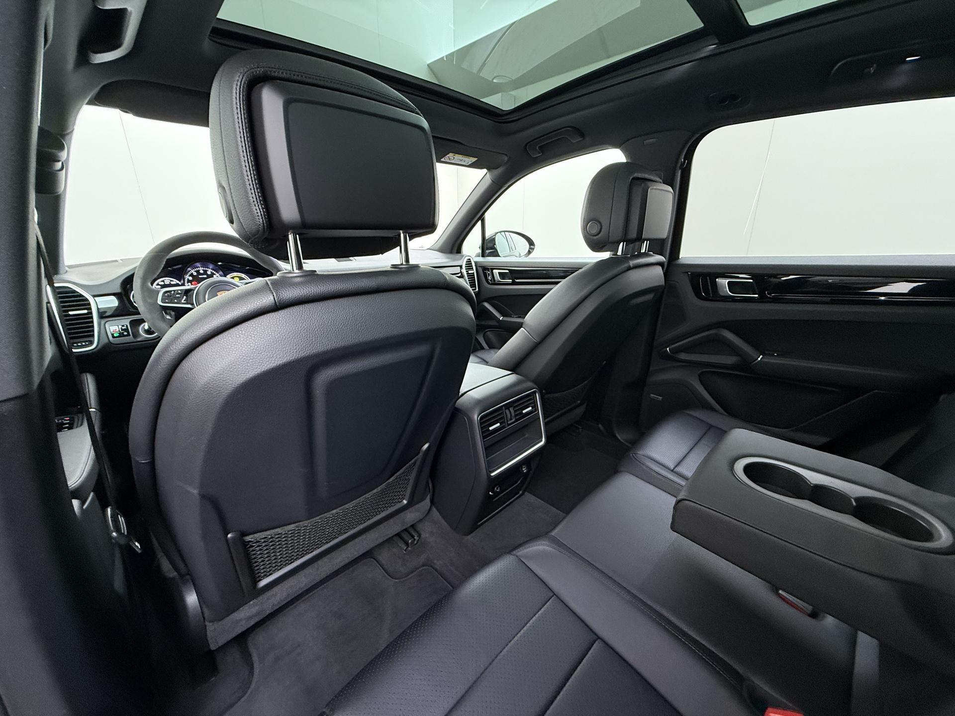 Porsche Cayenne 3.0 27