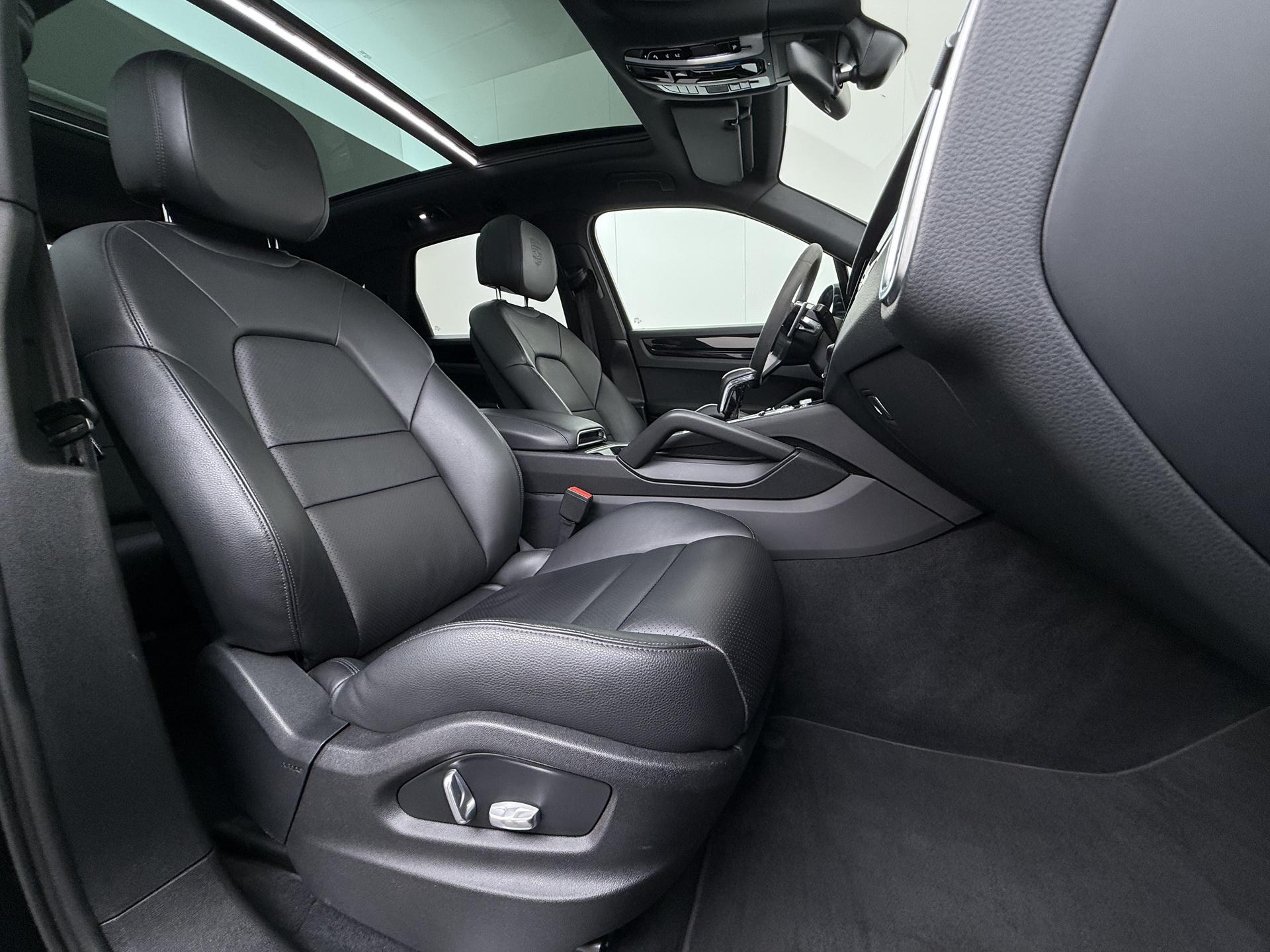 Porsche Cayenne 3.0 42