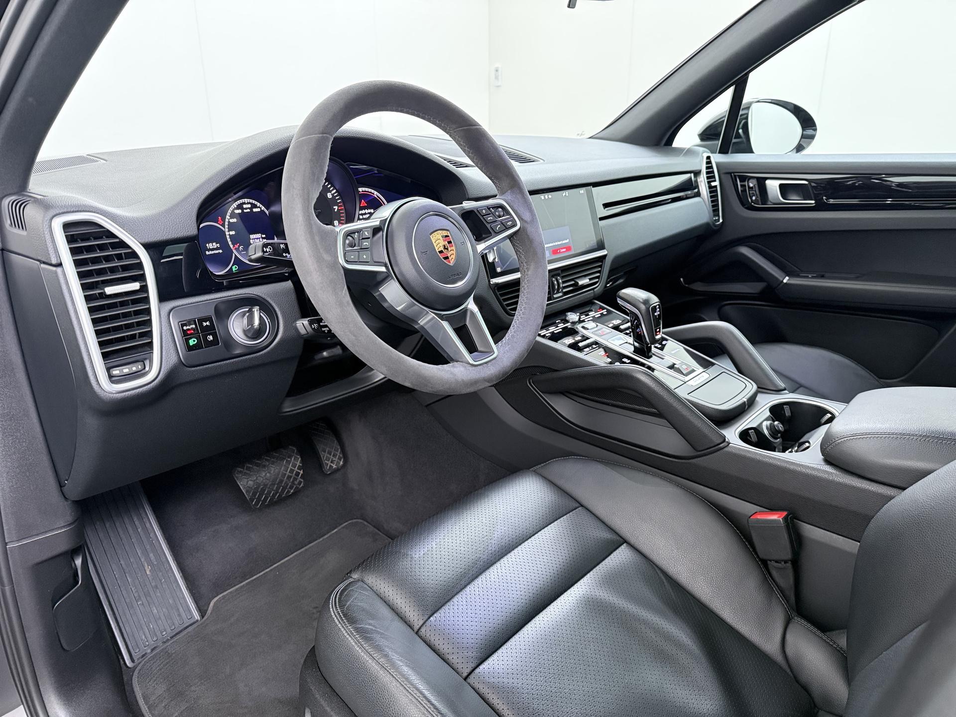 Porsche Cayenne 3.0 6