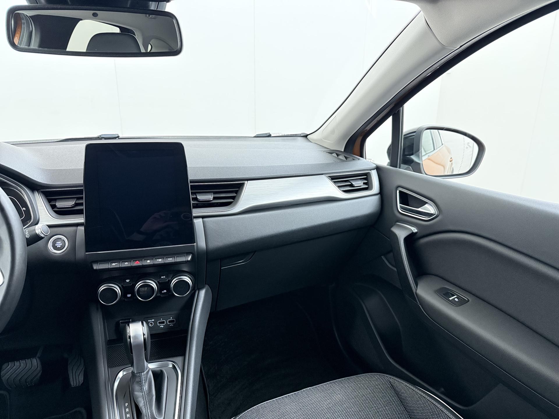 Renault Captur 1.3 TCe 155 Intens 19