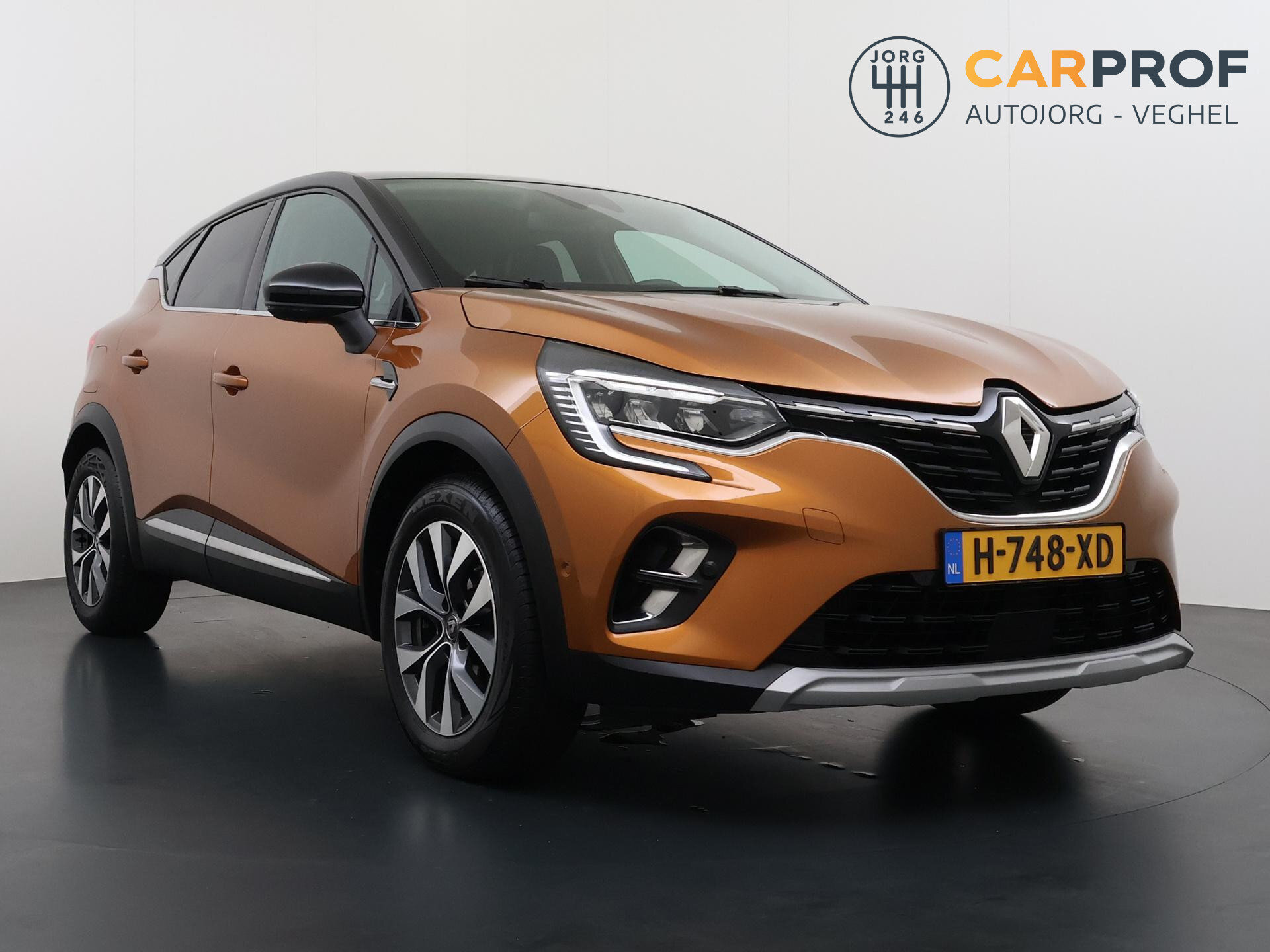 Renault Captur 1.3 TCe 155 Intens 3