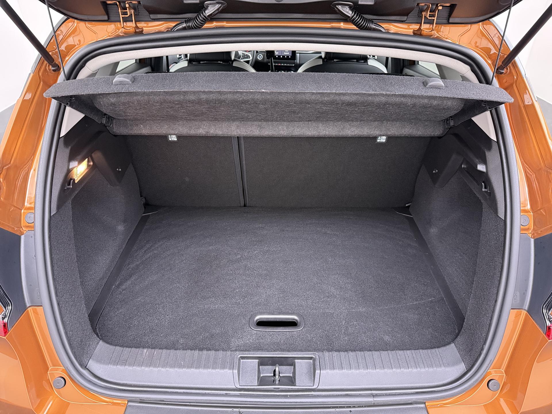 Renault Captur 1.3 TCe 155 Intens 6