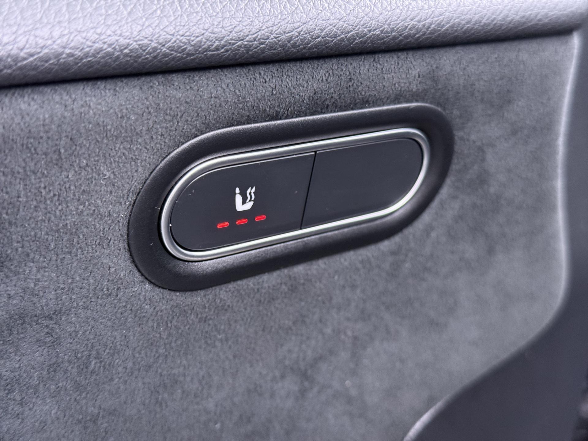 Mercedes-Benz A-klasse 250 e AMG Line 22