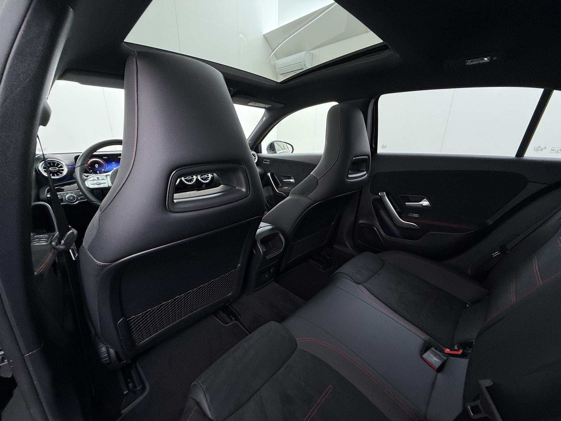 Mercedes-Benz A-klasse 250 e AMG Line 25