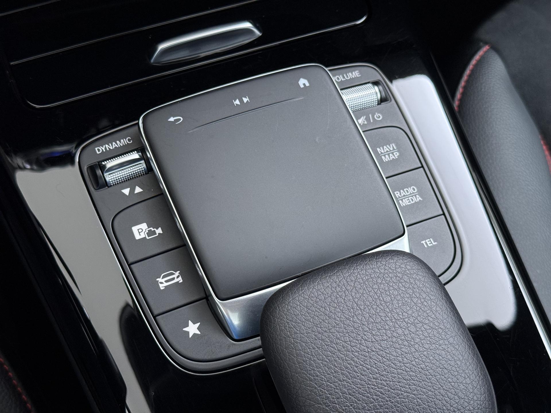 Mercedes-Benz A-klasse 250 e AMG Line 45