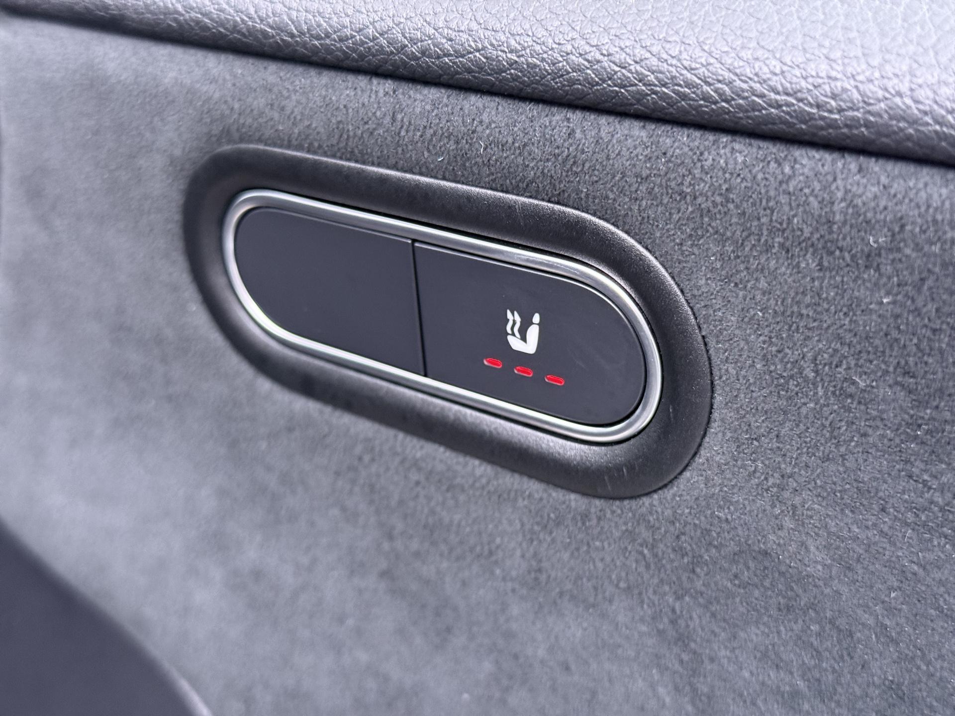 Mercedes-Benz A-klasse 250 e AMG Line 48