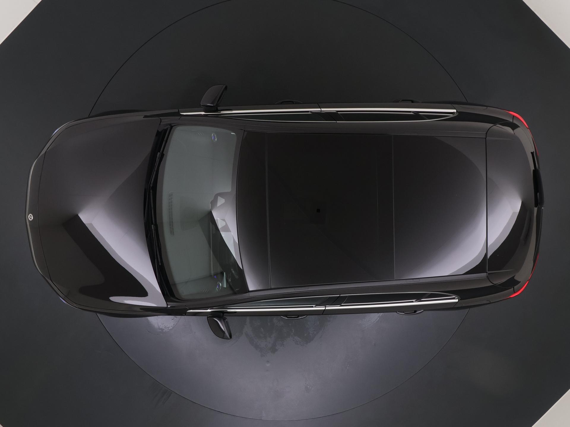 Mercedes-Benz A-klasse 250 e AMG Line 8