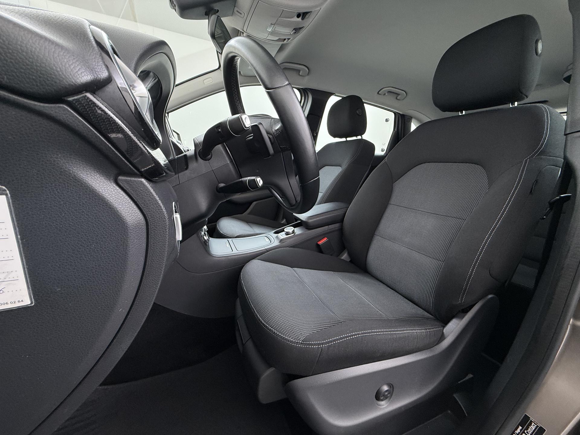 Mercedes-Benz B-klasse 180 Ambition 12