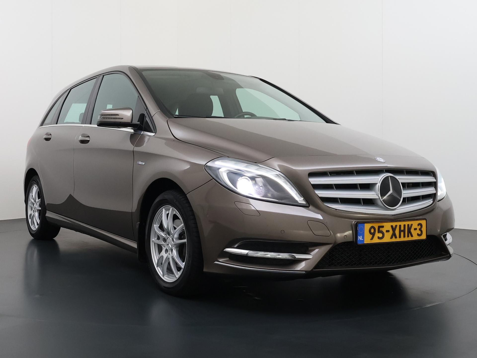 Mercedes-Benz B-klasse 180 Ambition 3