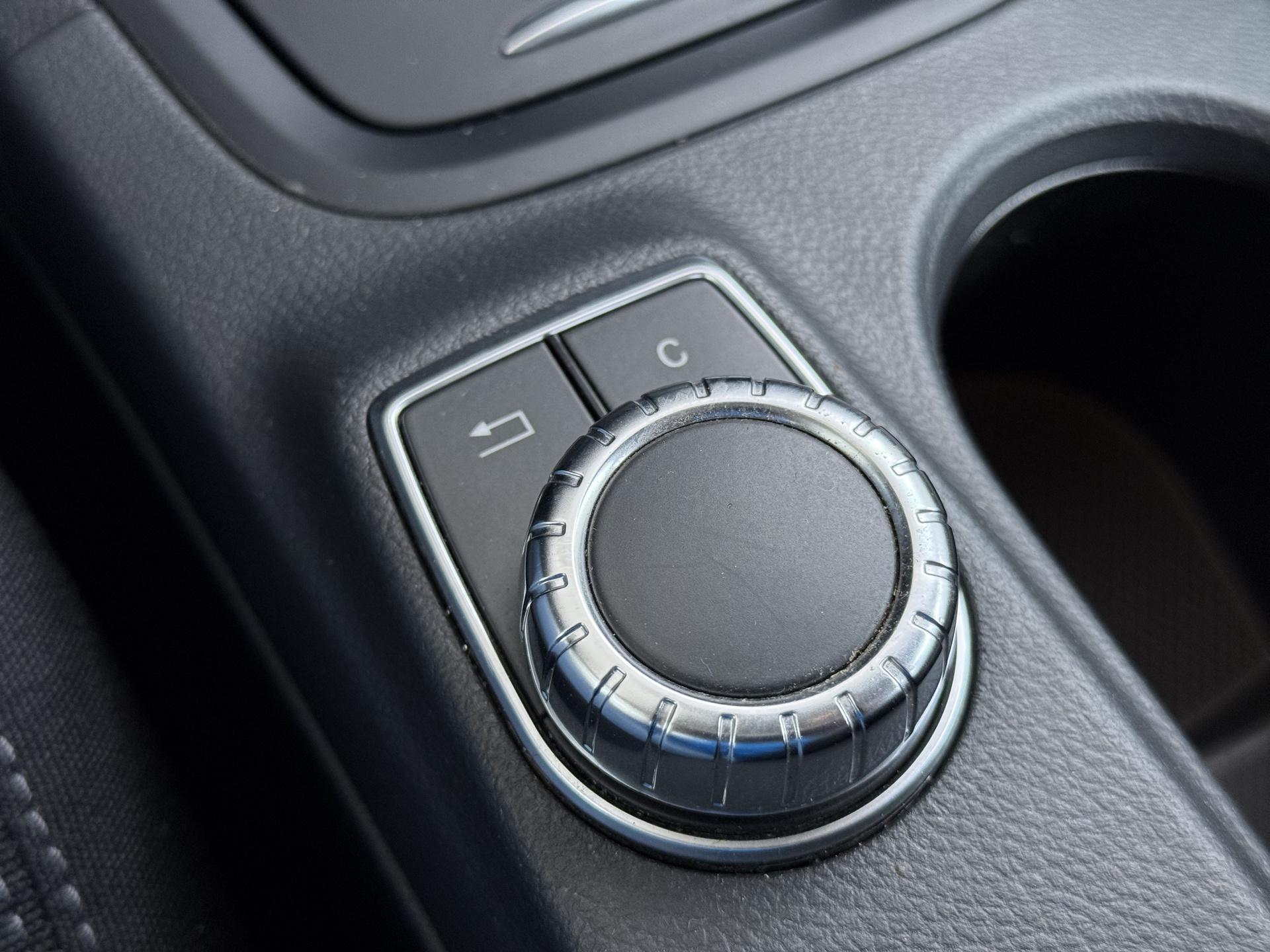 Mercedes-Benz B-klasse 180 Ambition 30
