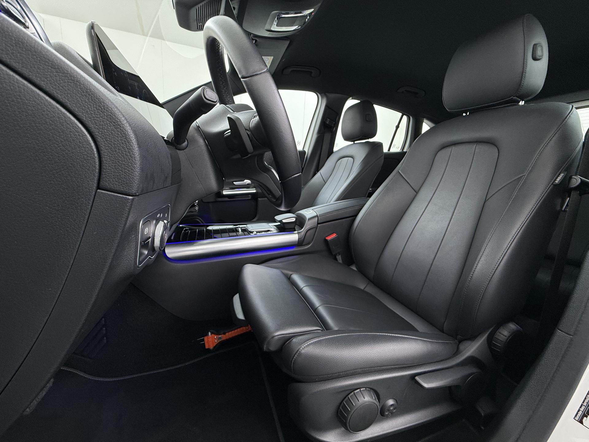 Mercedes-Benz GLA-klasse 250 e Business Solution Luxury Limited 13