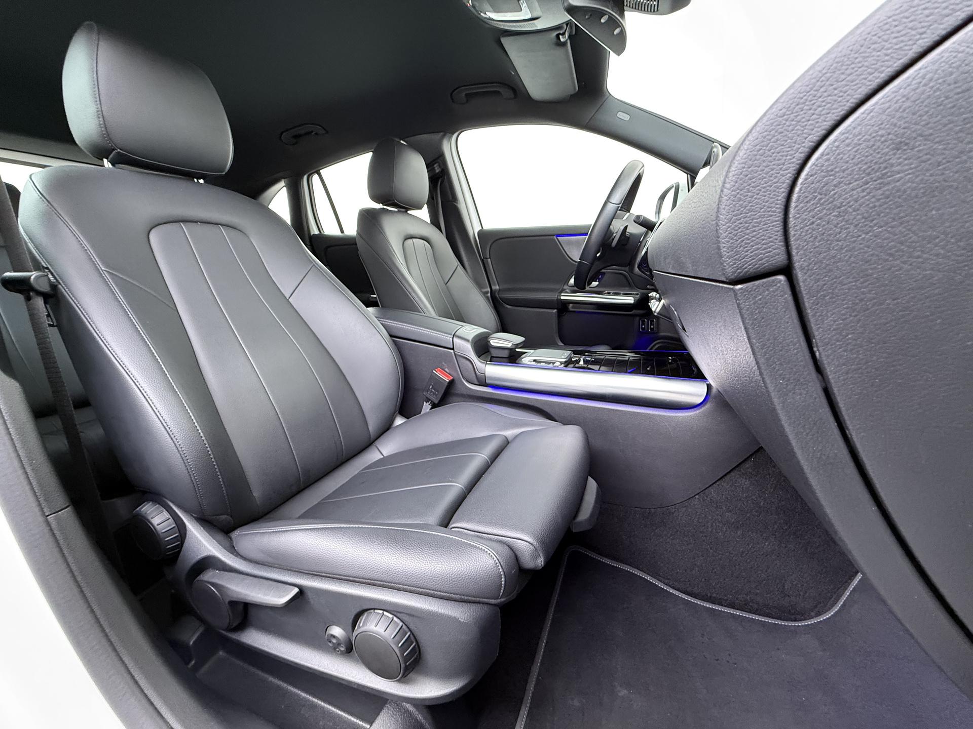 Mercedes-Benz GLA-klasse 250 e Business Solution Luxury Limited 39