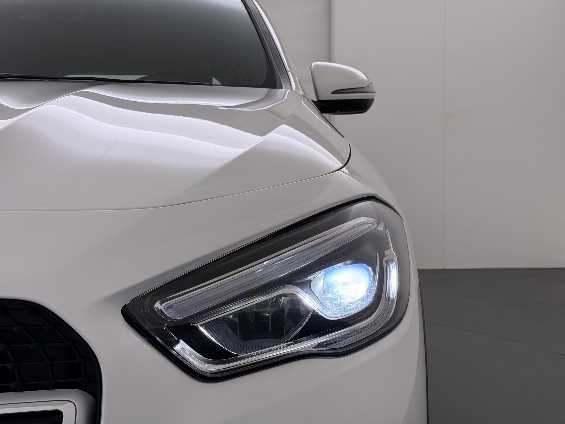 Mercedes-Benz GLA-klasse 250 e Business Solution Luxury Limited 9