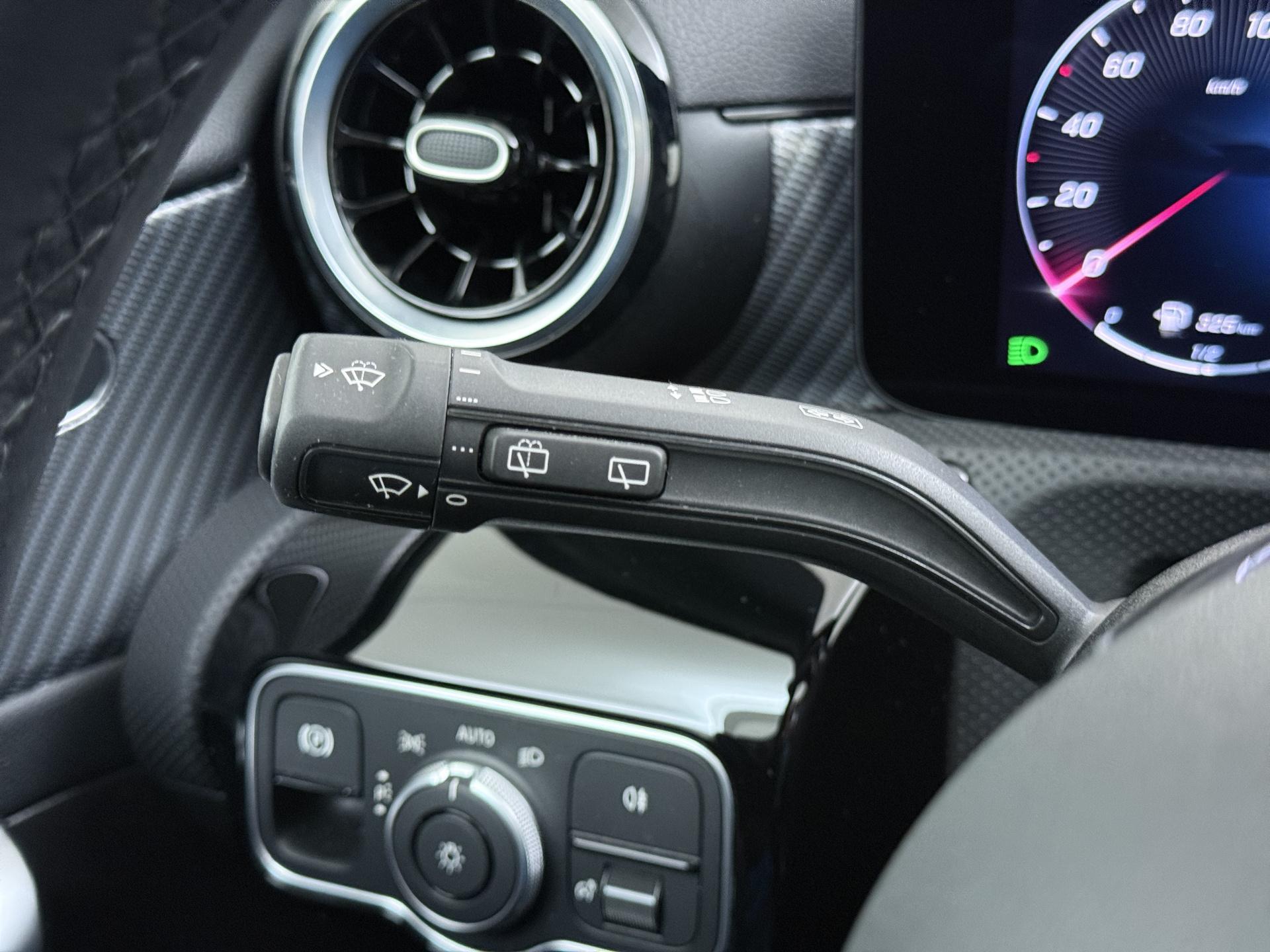 Mercedes-Benz A-klasse 180 Luxury Line Star Edition 29