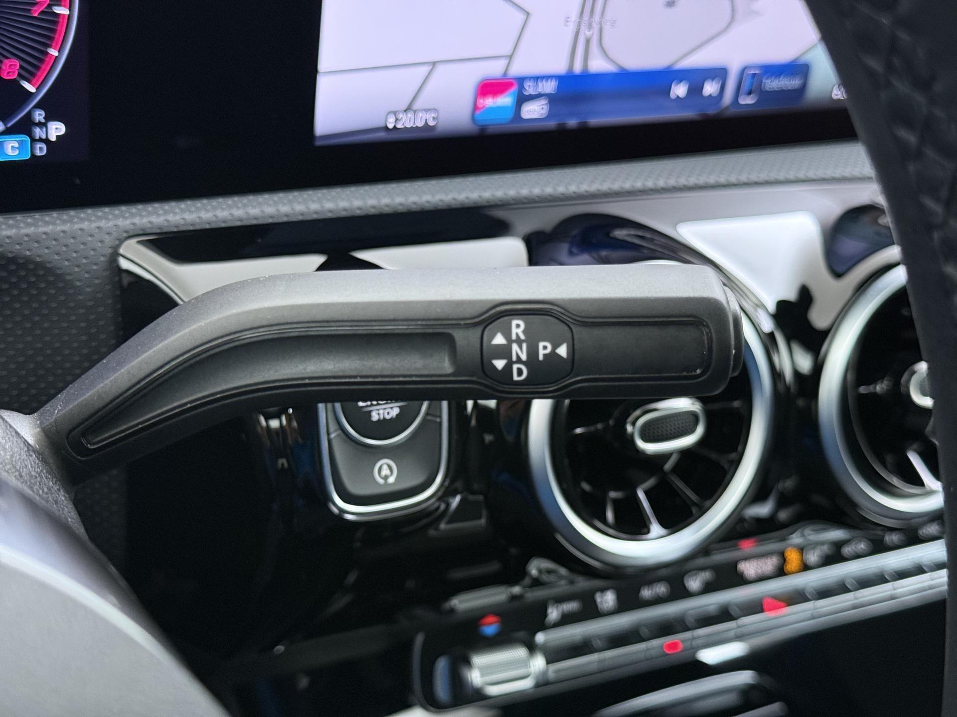 Mercedes-Benz A-klasse 180 Luxury Line Star Edition 30