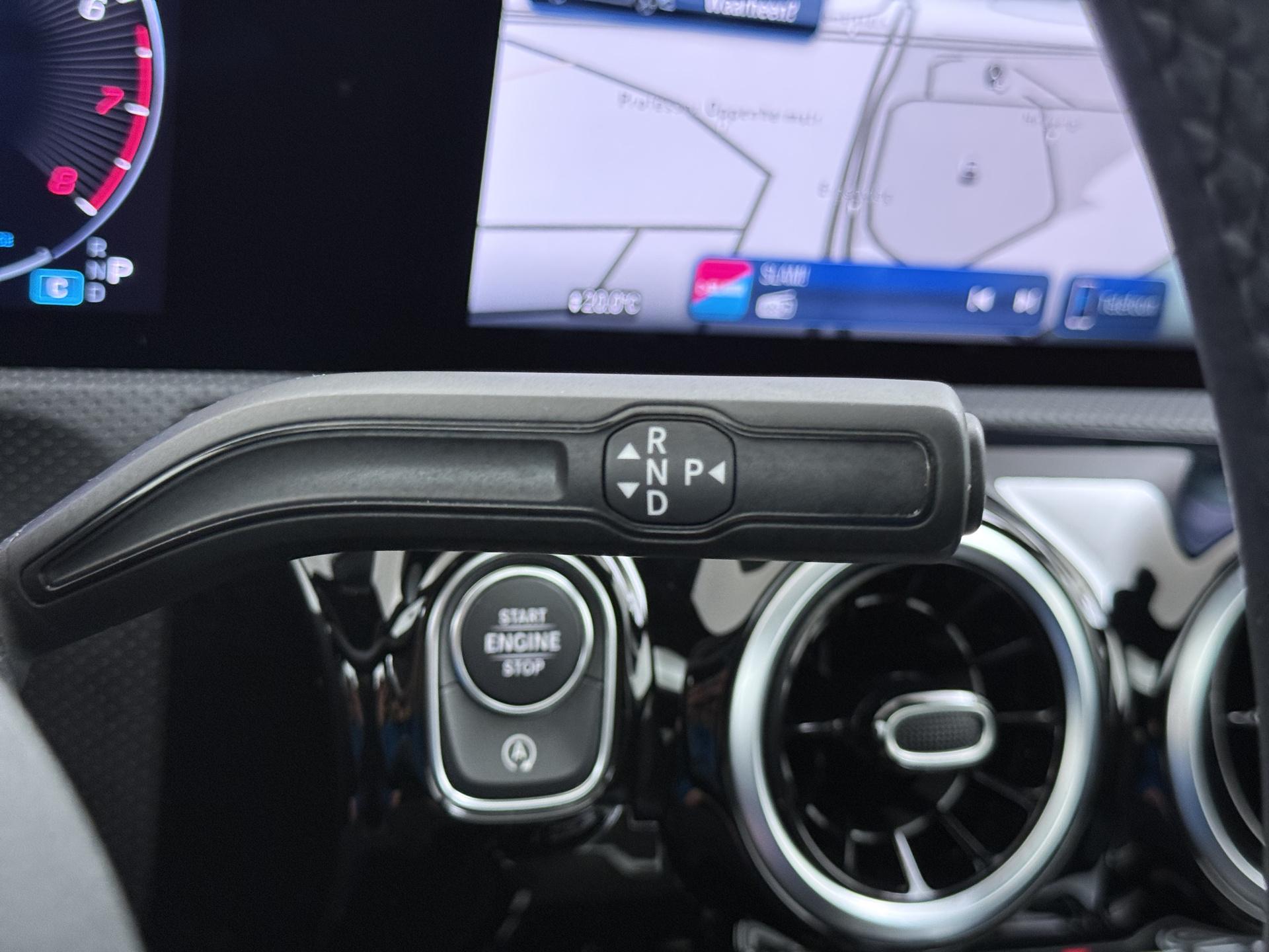 Mercedes-Benz A-klasse 180 Luxury Line Star Edition 31