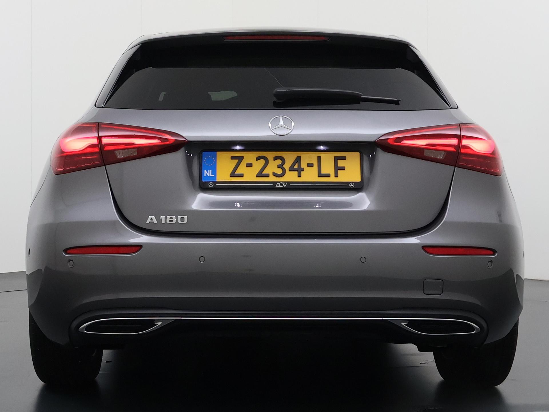 Mercedes-Benz A-klasse 180 Luxury Line Star Edition 6