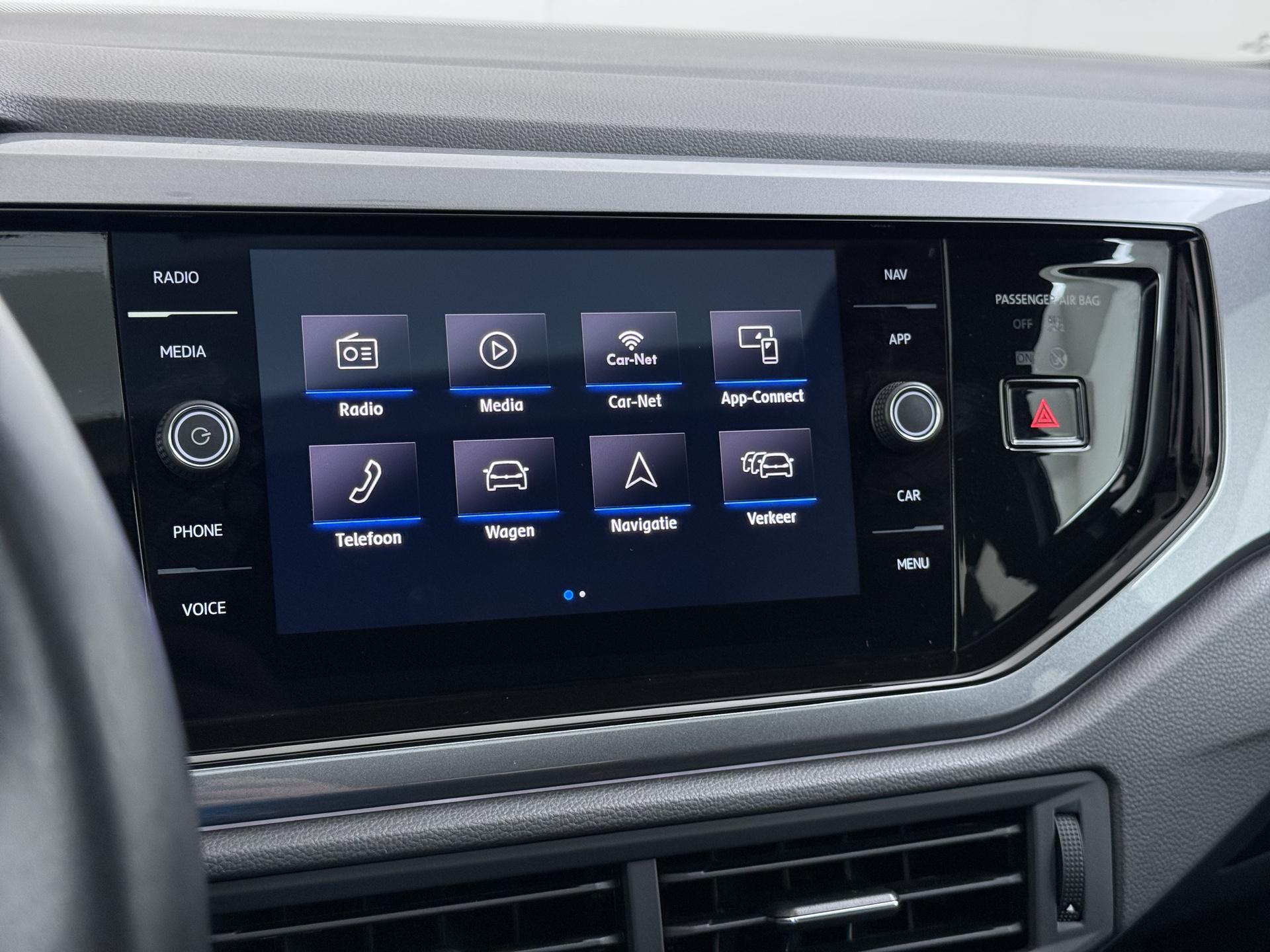 Volkswagen Polo 1.0 TSI Highline Business R 24