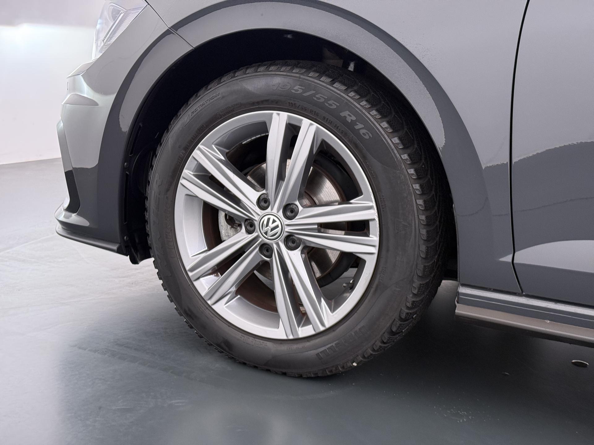 Volkswagen Polo 1.0 TSI Highline Business R 7
