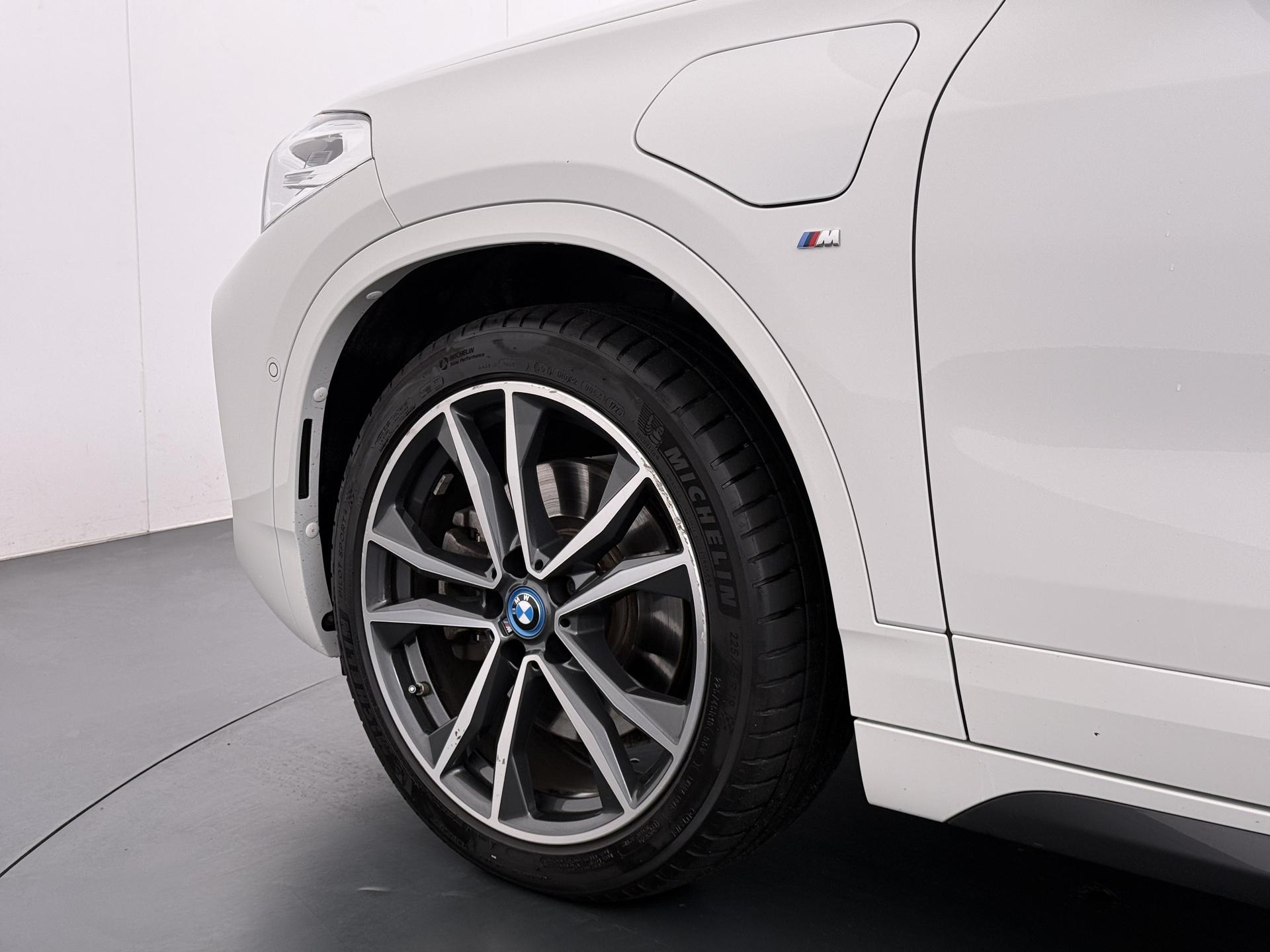 BMW X2 xDrive25e High Executive 9