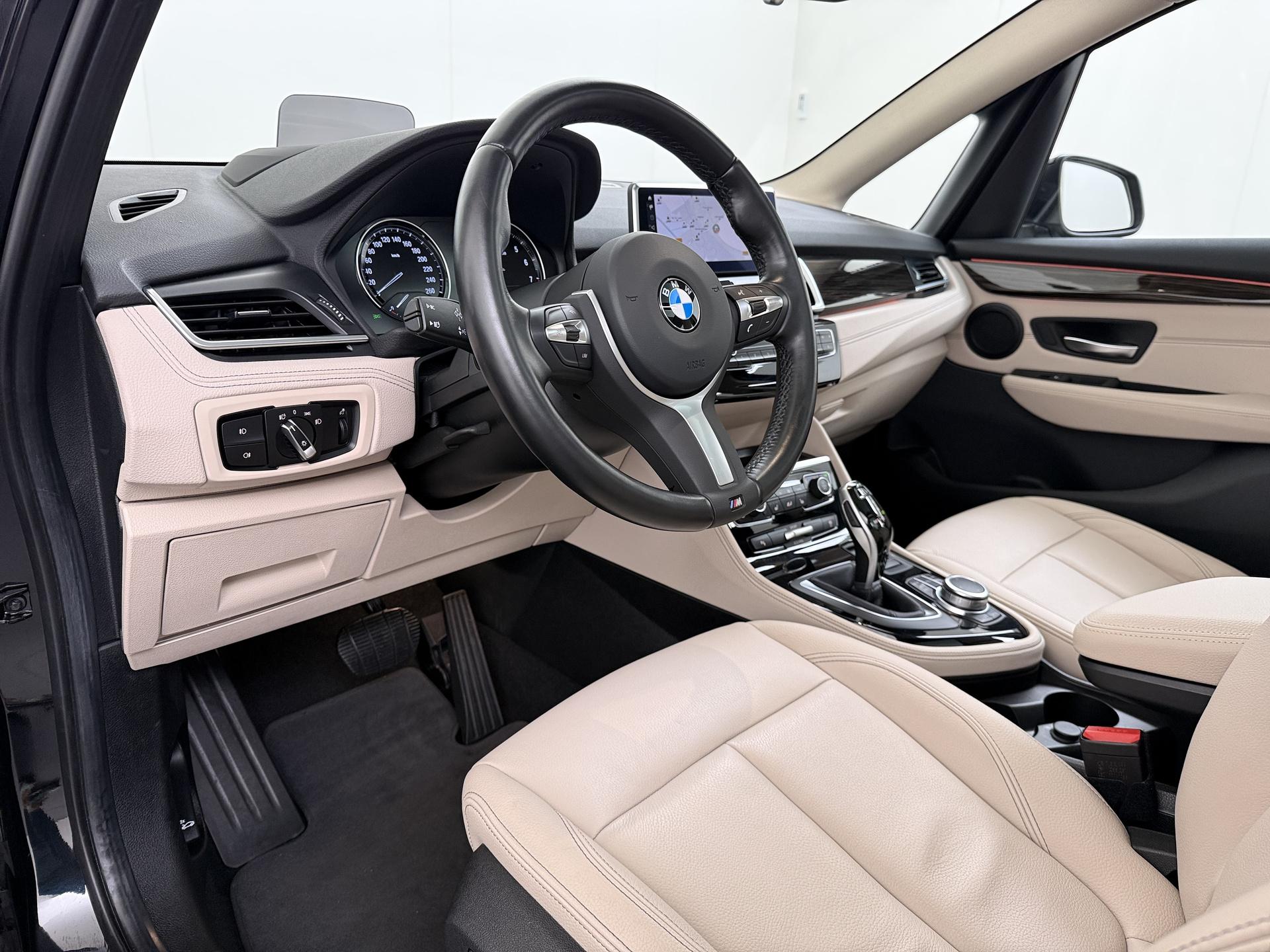 BMW 2-serie Active Tourer 218i 13