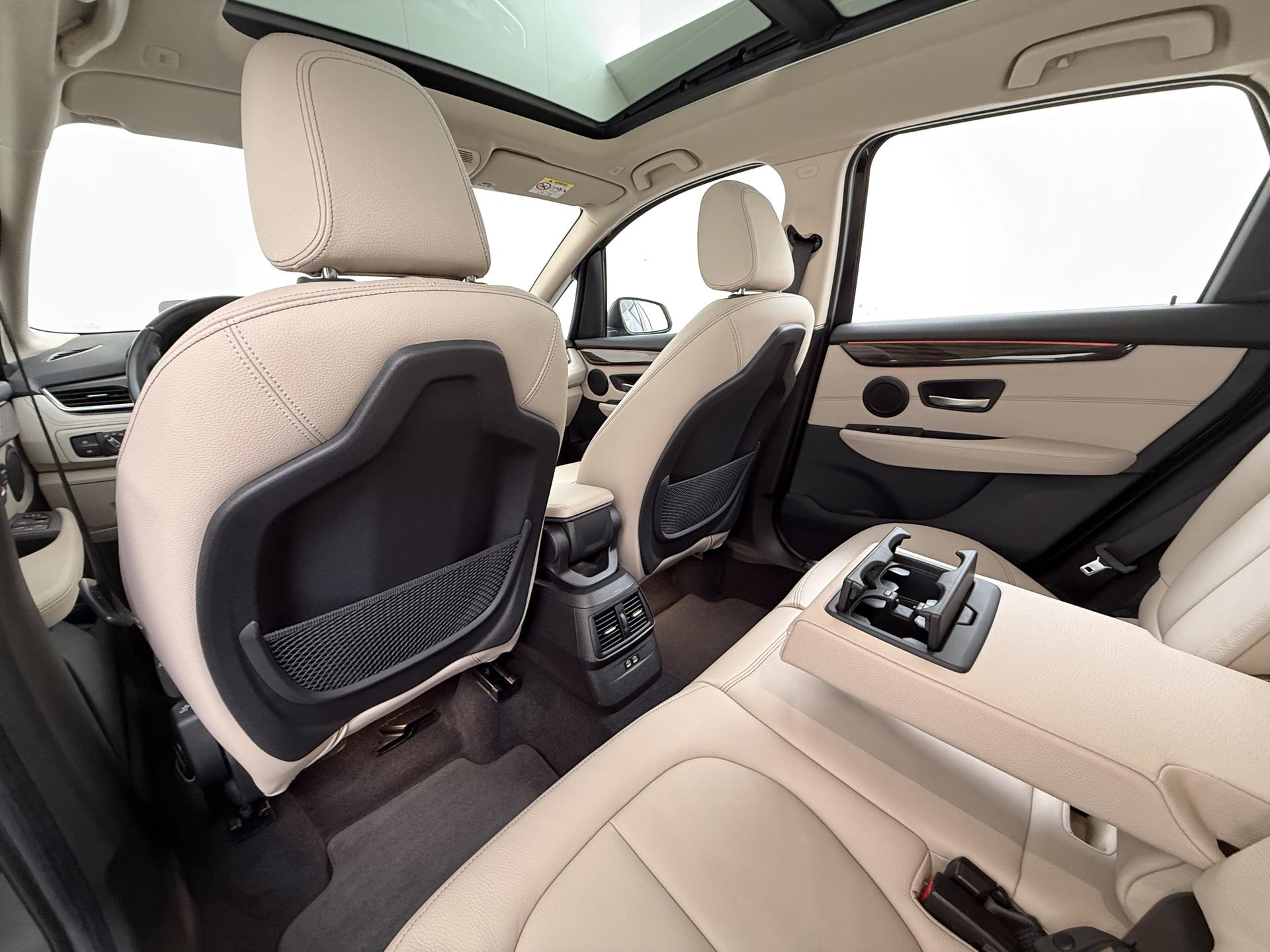 BMW 2-serie Active Tourer 218i 17