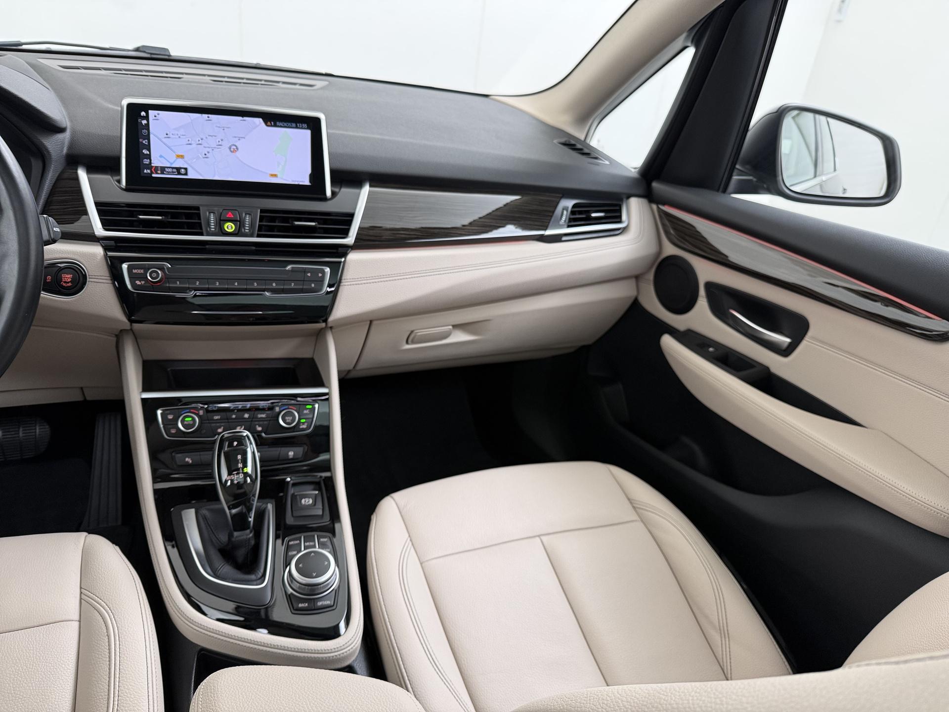 BMW 2-serie Active Tourer 218i 22