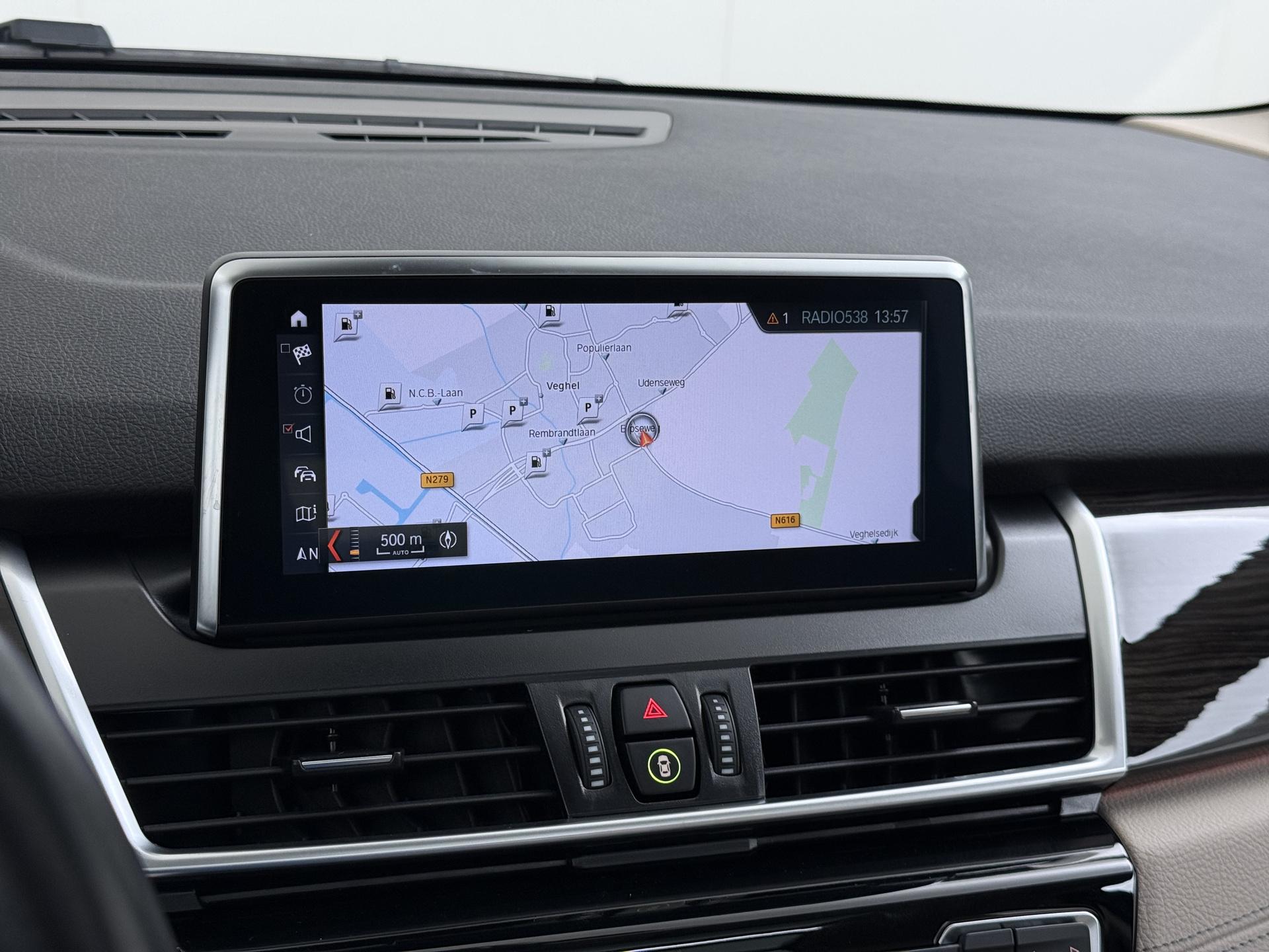 BMW 2-serie Active Tourer 218i 33