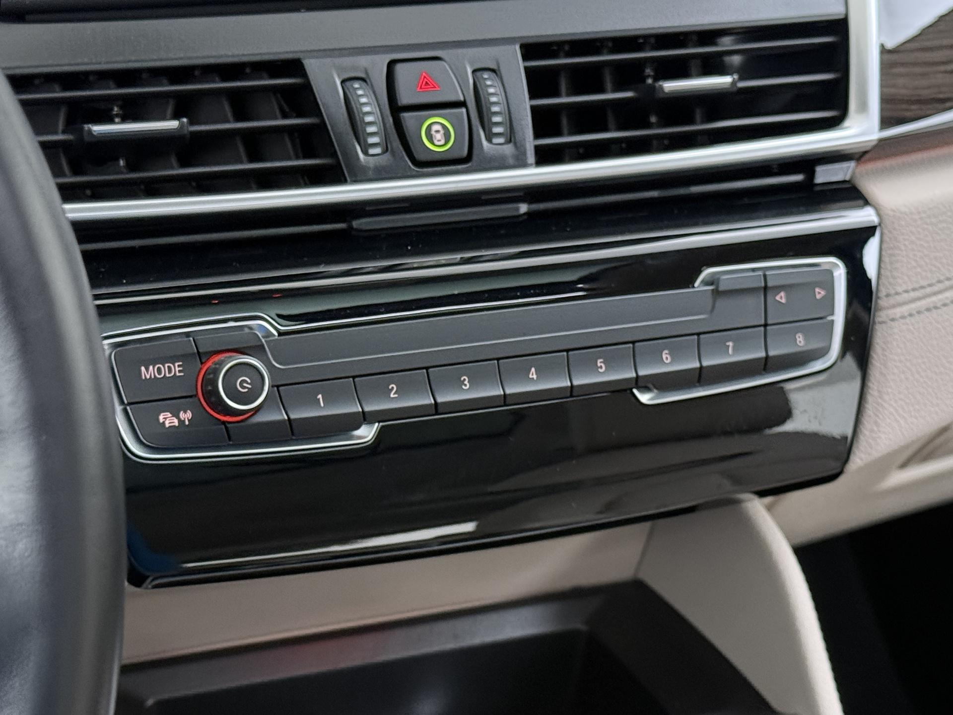 BMW 2-serie Active Tourer 218i 38