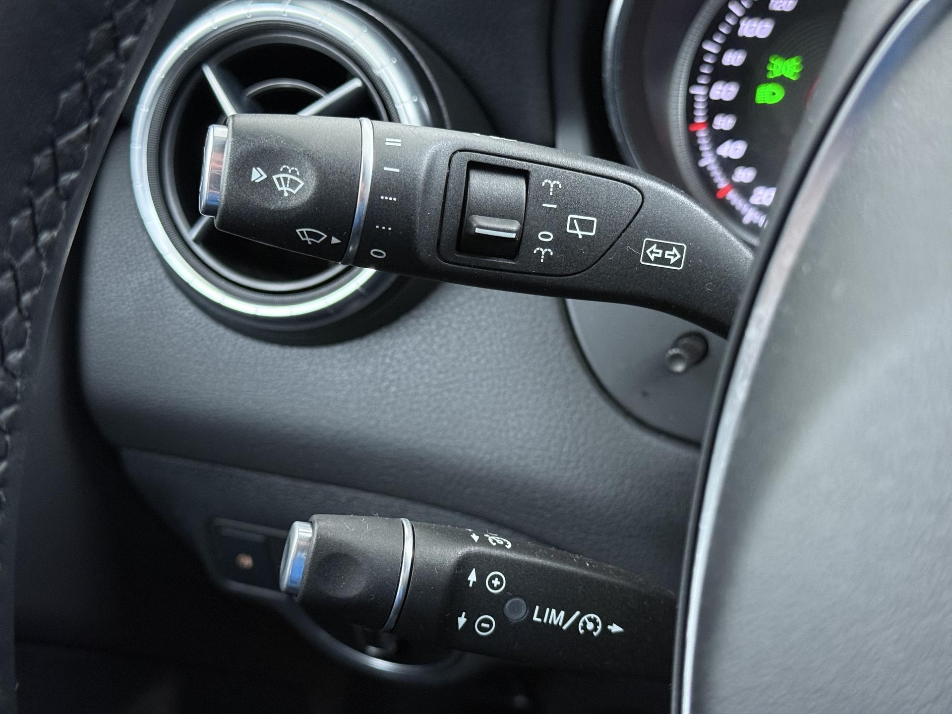 Mercedes-Benz CLA-klasse Shooting Brake 180 d Business Solution 13