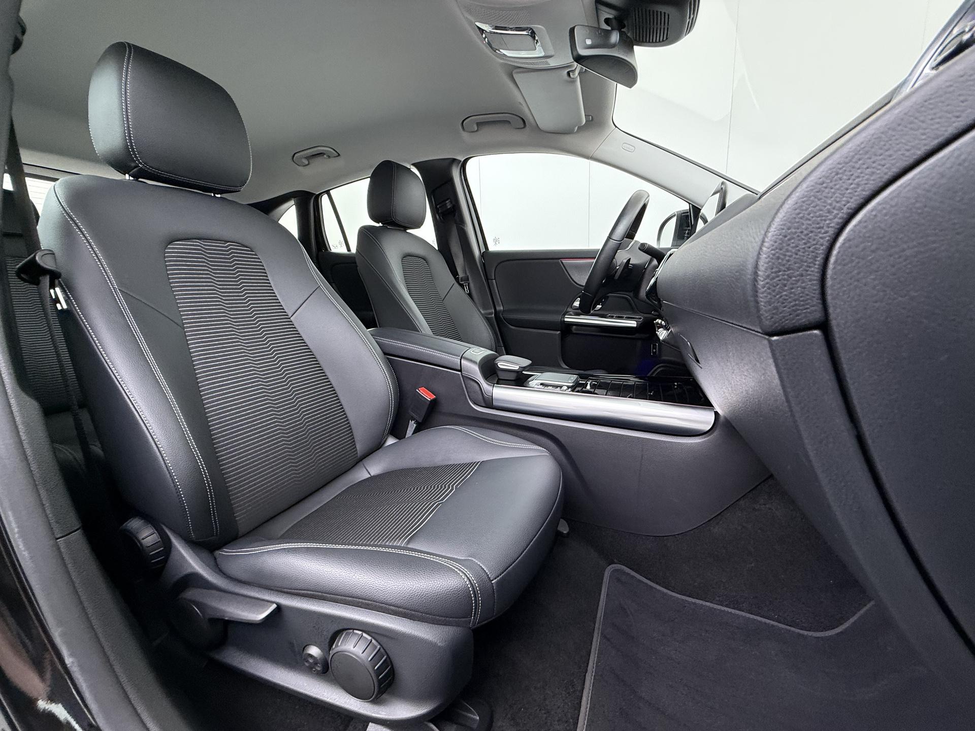 Mercedes-Benz EQA 250 Luxury 67 kWh Accu 45