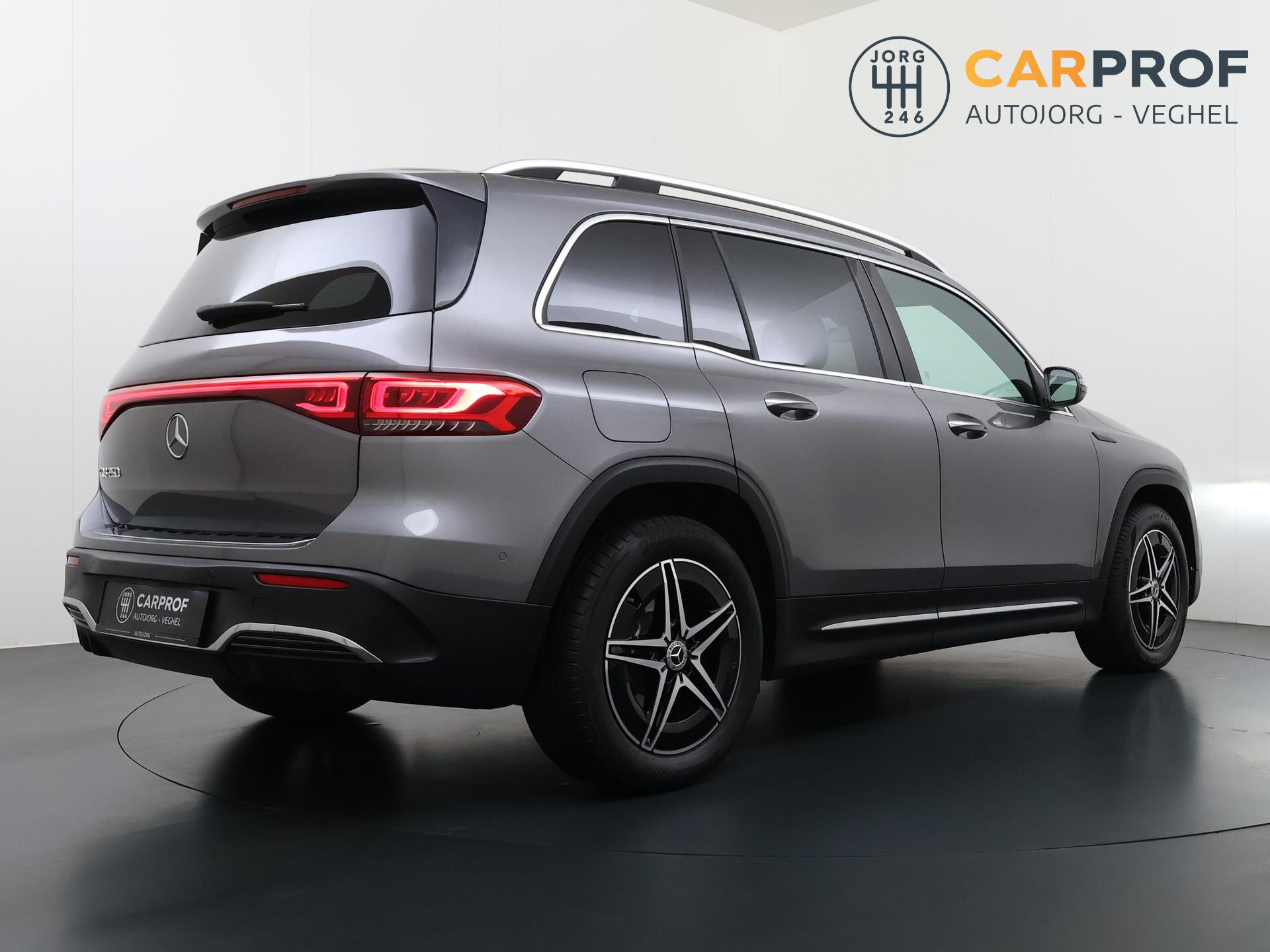 Mercedes-Benz EQB 250 AMG Line 67 kWh 2