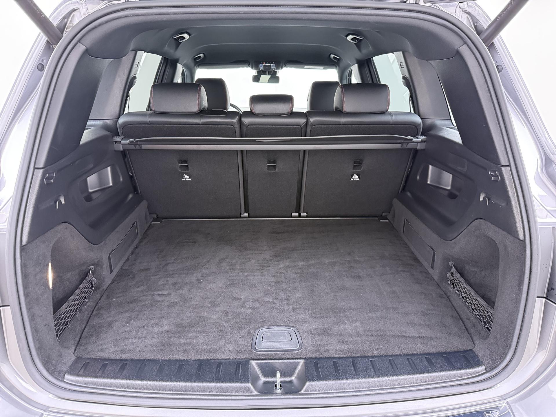 Mercedes-Benz EQB 250 AMG Line 67 kWh 5