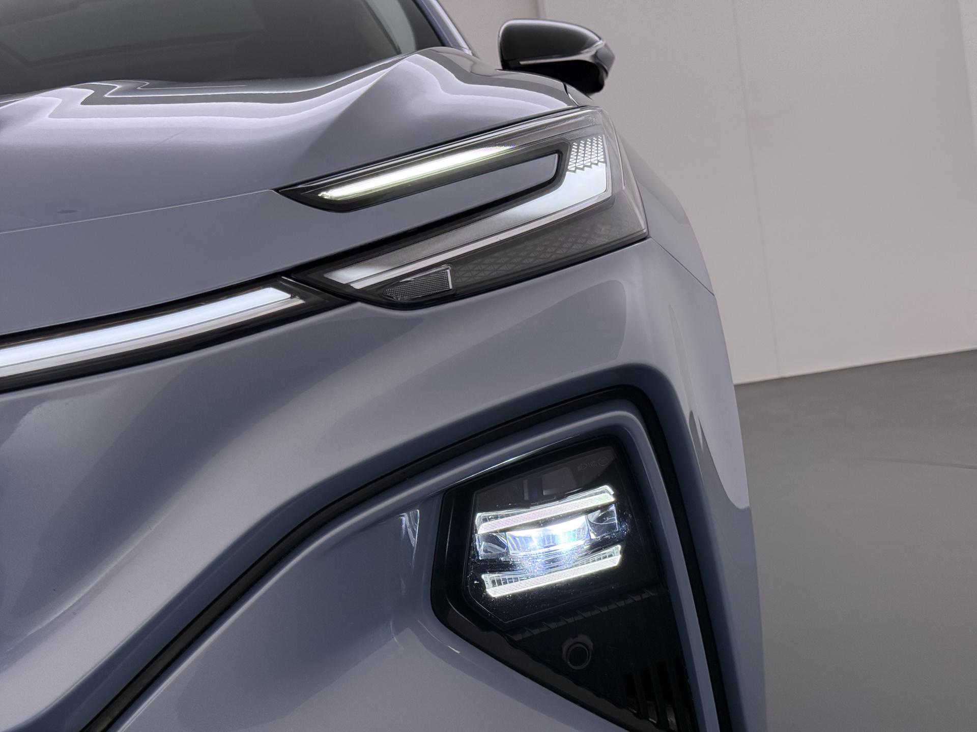 MG Marvel R Exclusive 70 kWh 10