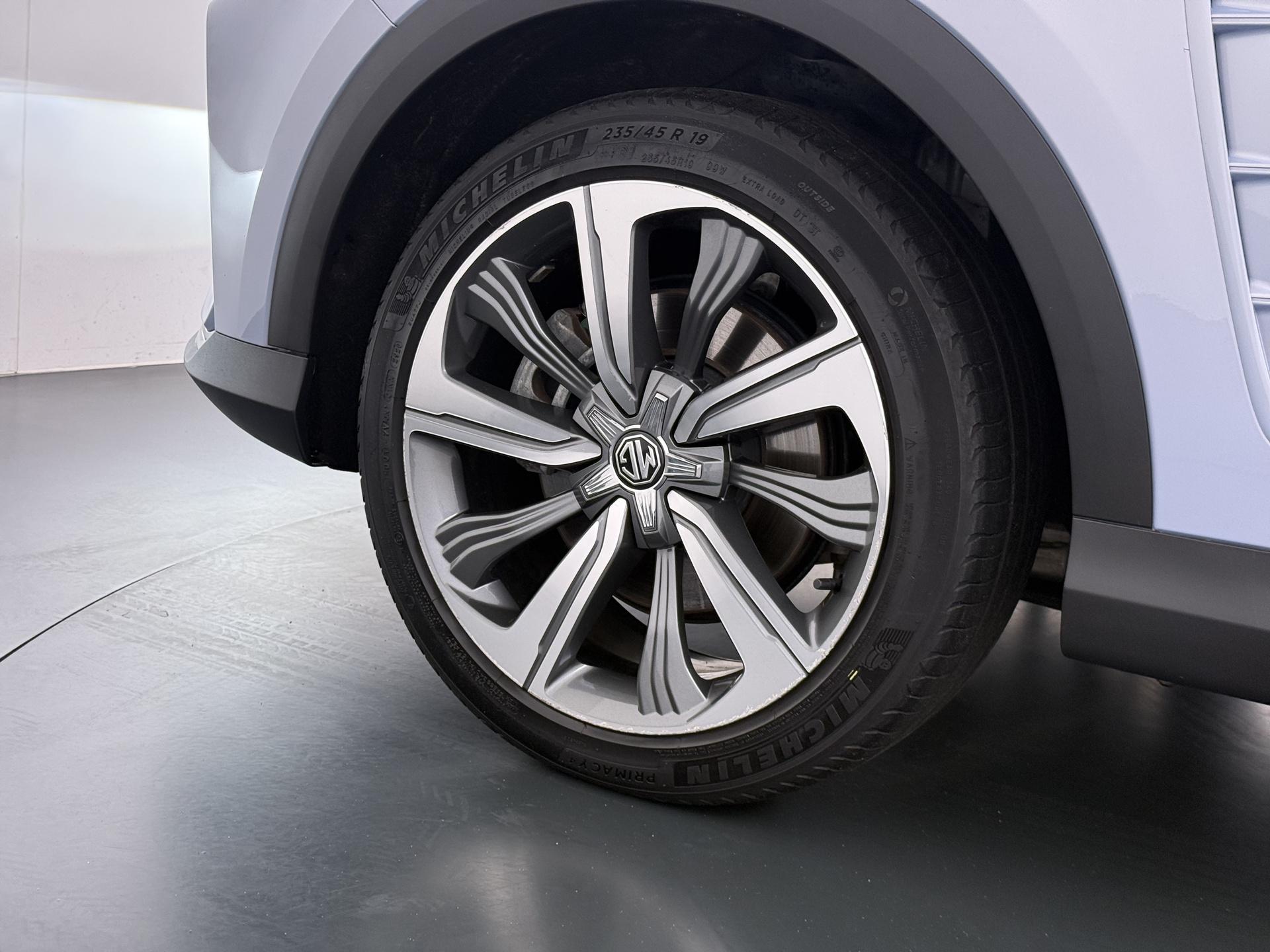 MG Marvel R Exclusive 70 kWh 9