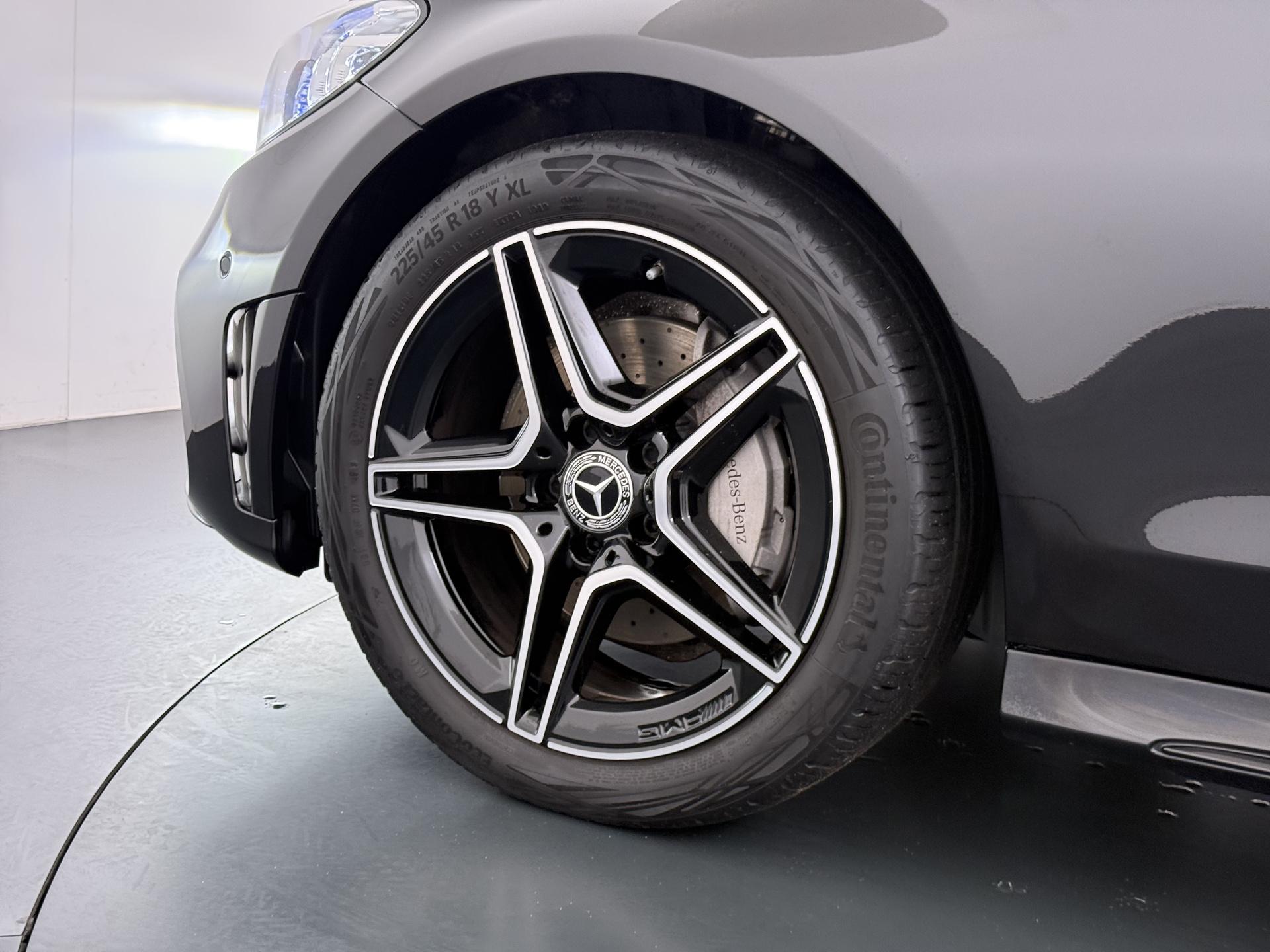 Mercedes-Benz C-klasse Cabrio 180 Premium Plus Pack 17