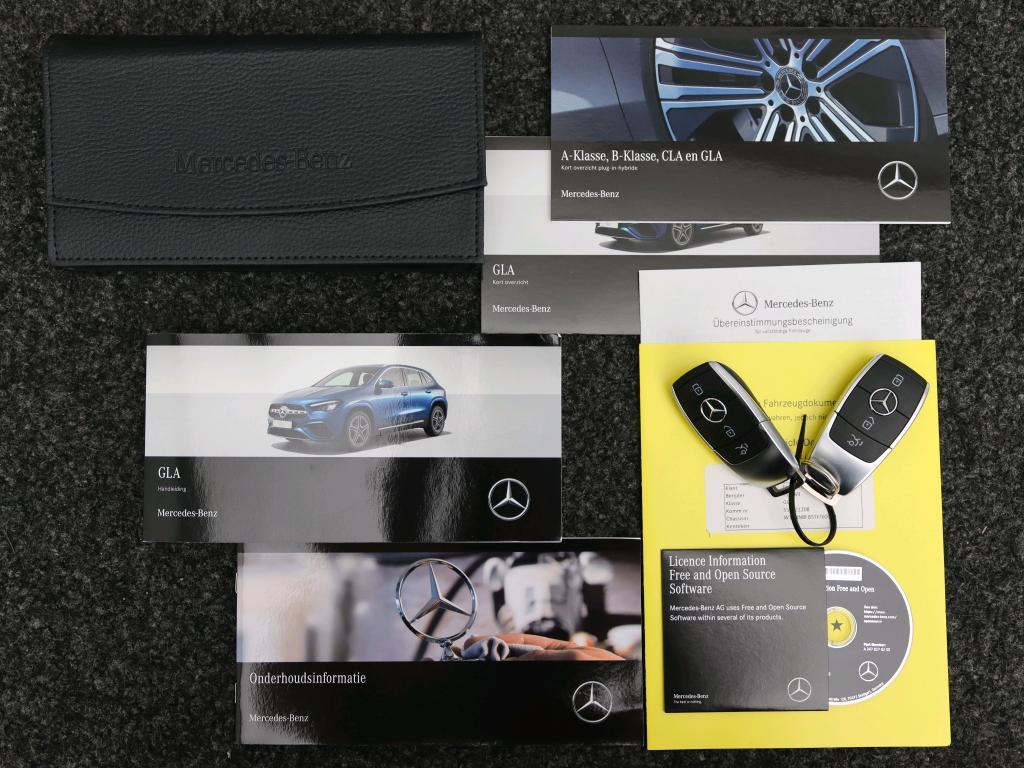 Mercedes-Benz GLA-klasse 250 e AMG Business Solution 8