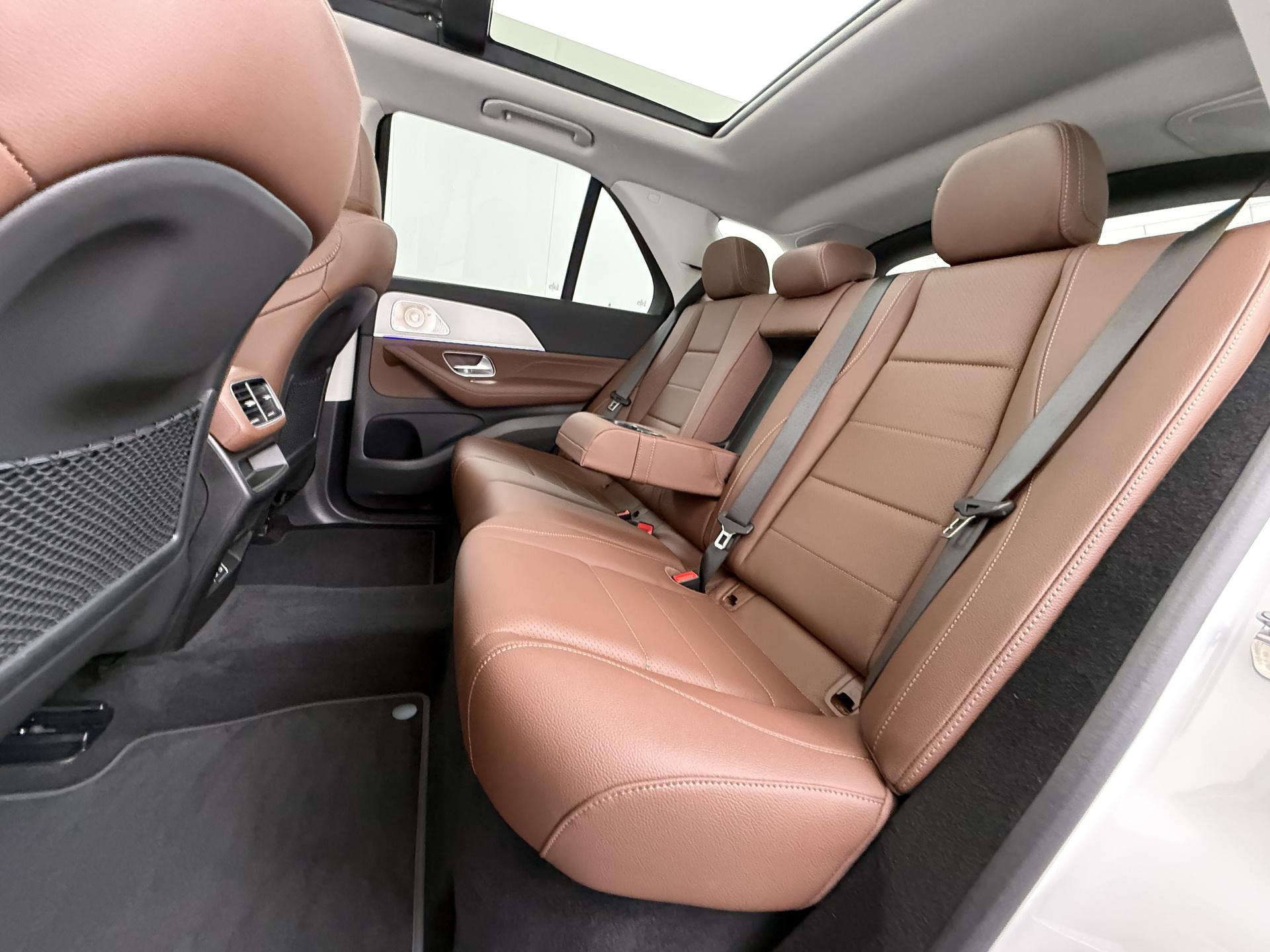 Mercedes-Benz GLE-klasse GLE 400 e 4MATIC AMG Line 27