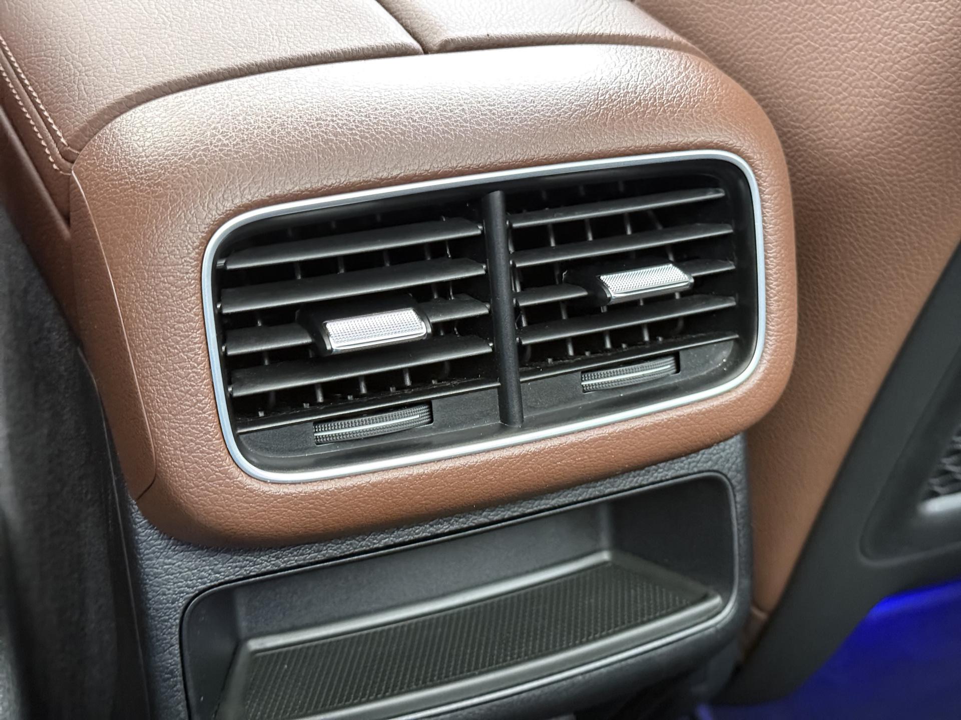 Mercedes-Benz GLE-klasse GLE 400 e 4MATIC AMG Line 28