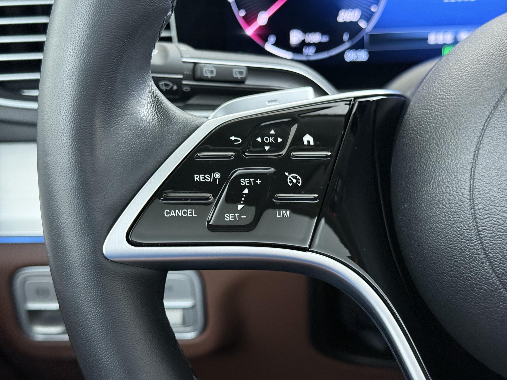 Mercedes-Benz GLE-klasse GLE 400 e 4MATIC AMG Line 34