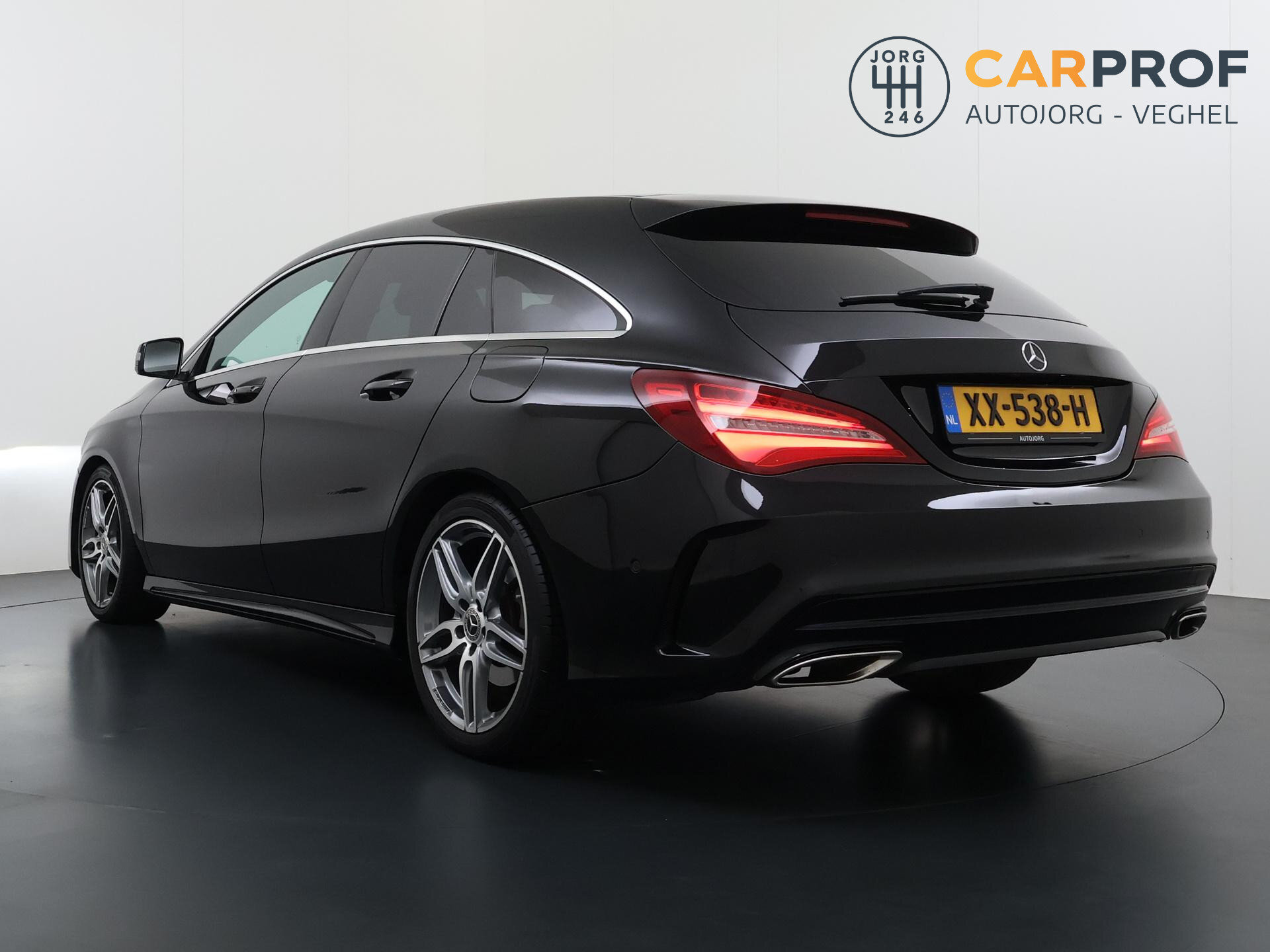 Mercedes-Benz CLA-klasse Shooting Brake 180 1